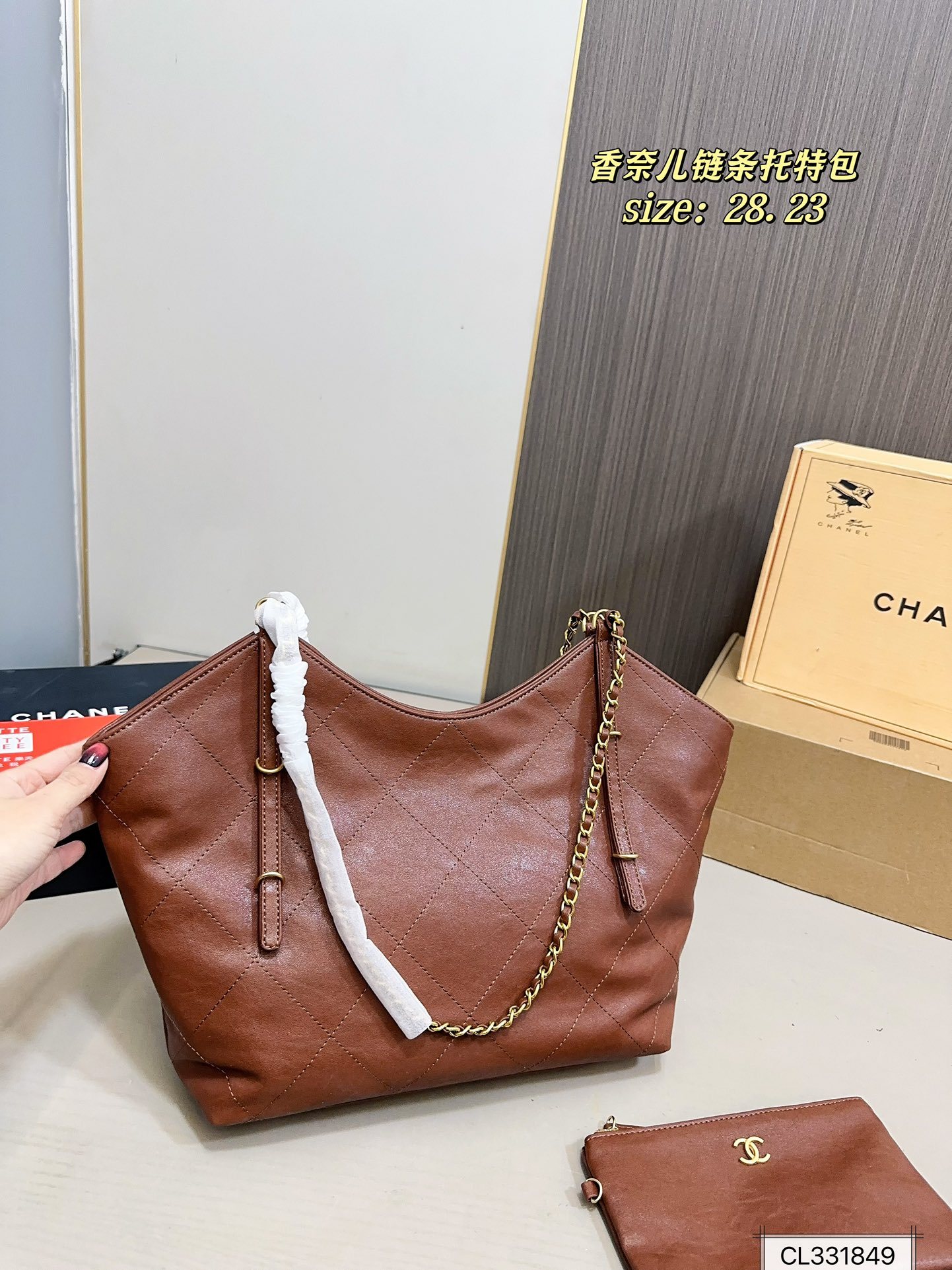 cc-new-arrival-tote-bag-size-28-23-cm-6698