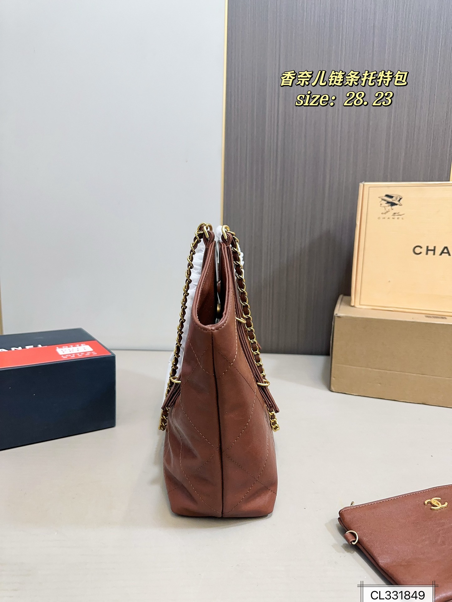 cc-new-arrival-tote-bag-size-28-23-cm-6698