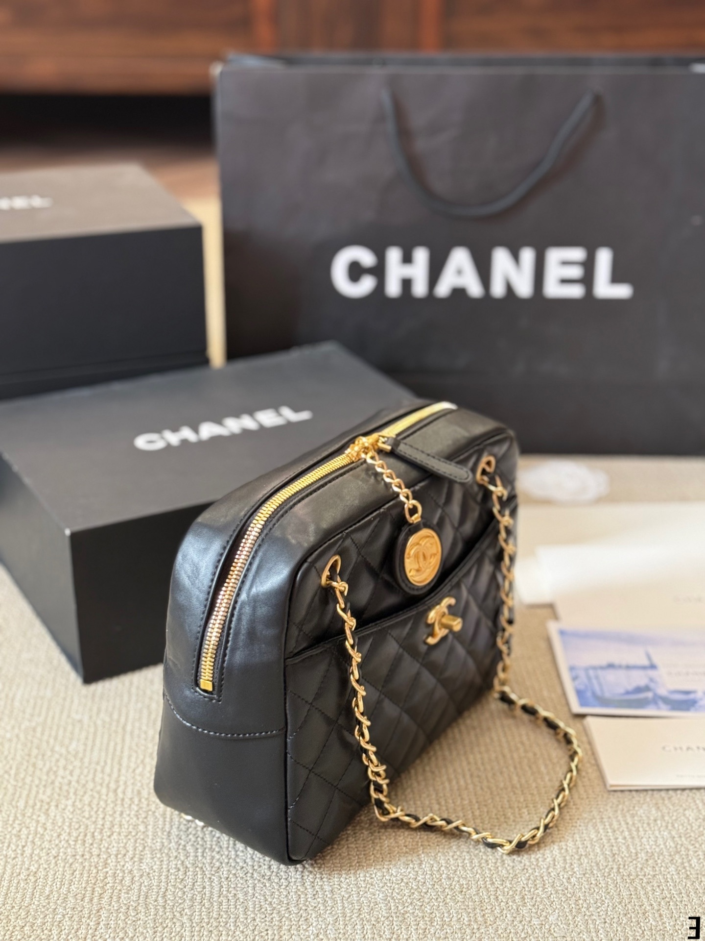 cc-new-arrival-24k-camera-bag-size-25-17-cm-3894