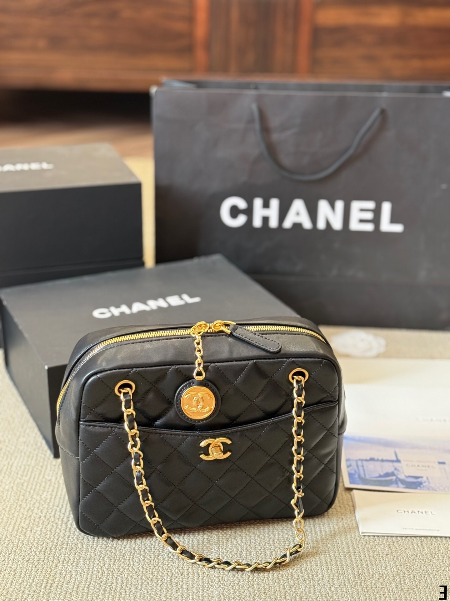 cc-new-arrival-24k-camera-bag-size-25-17-cm-3894