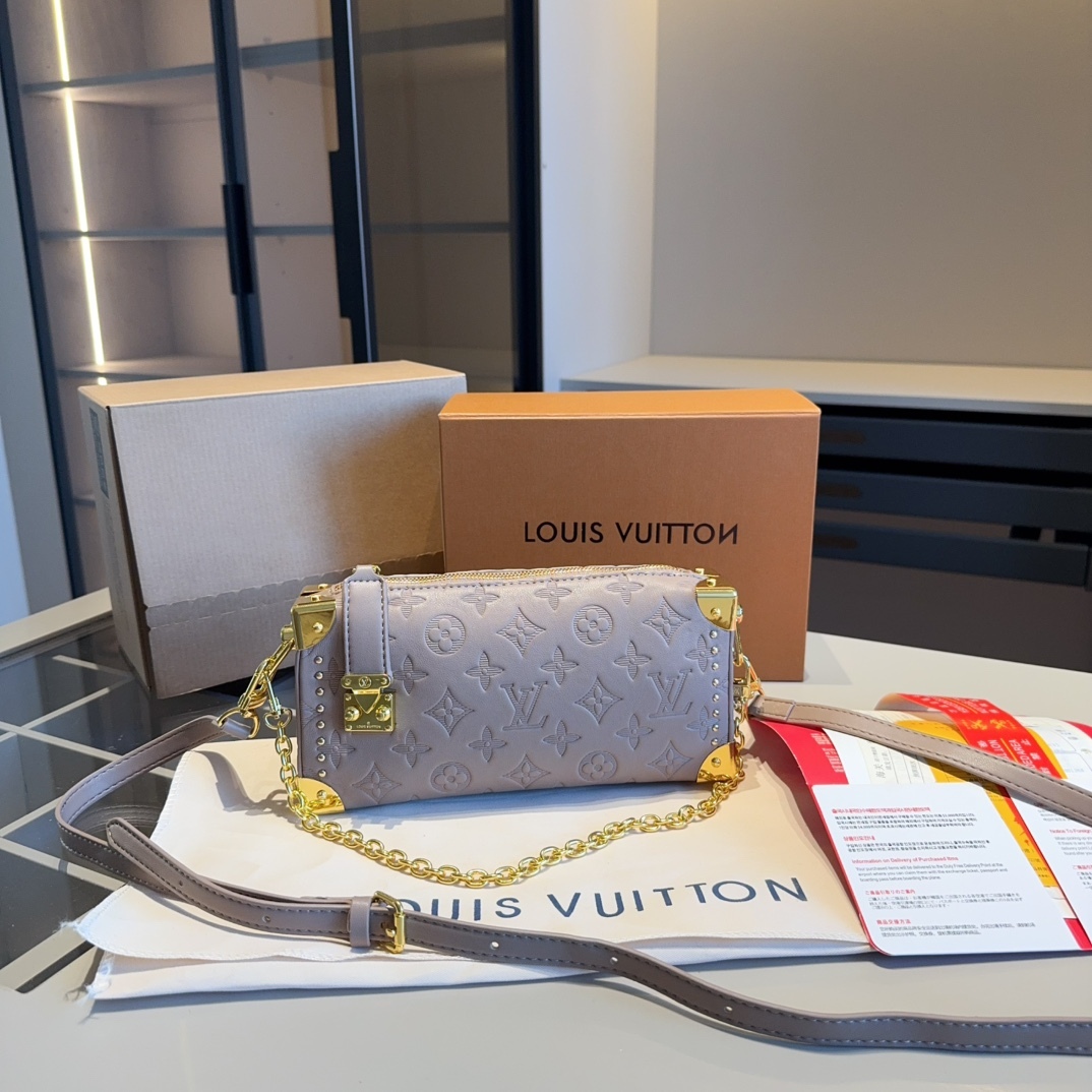 louis-new-arrival-slim-trunk-bag-size-23-11-5-cm-7573