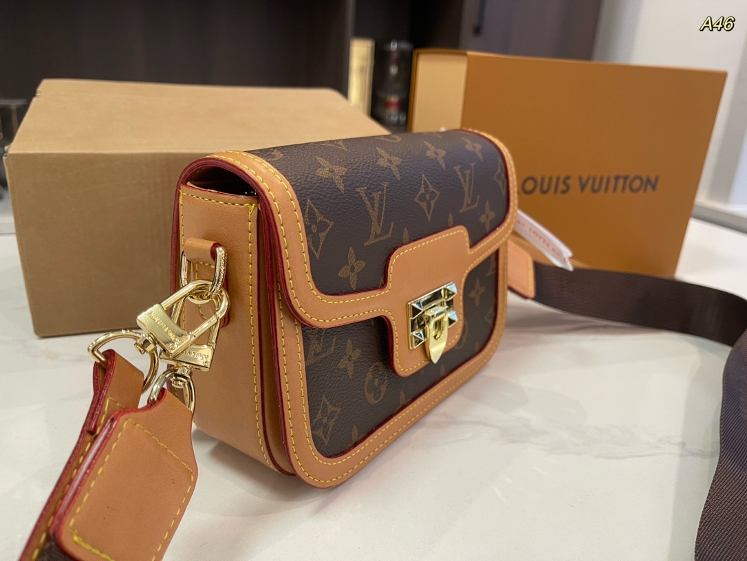 Louis 2025 new arrival bag size: 20*13cm