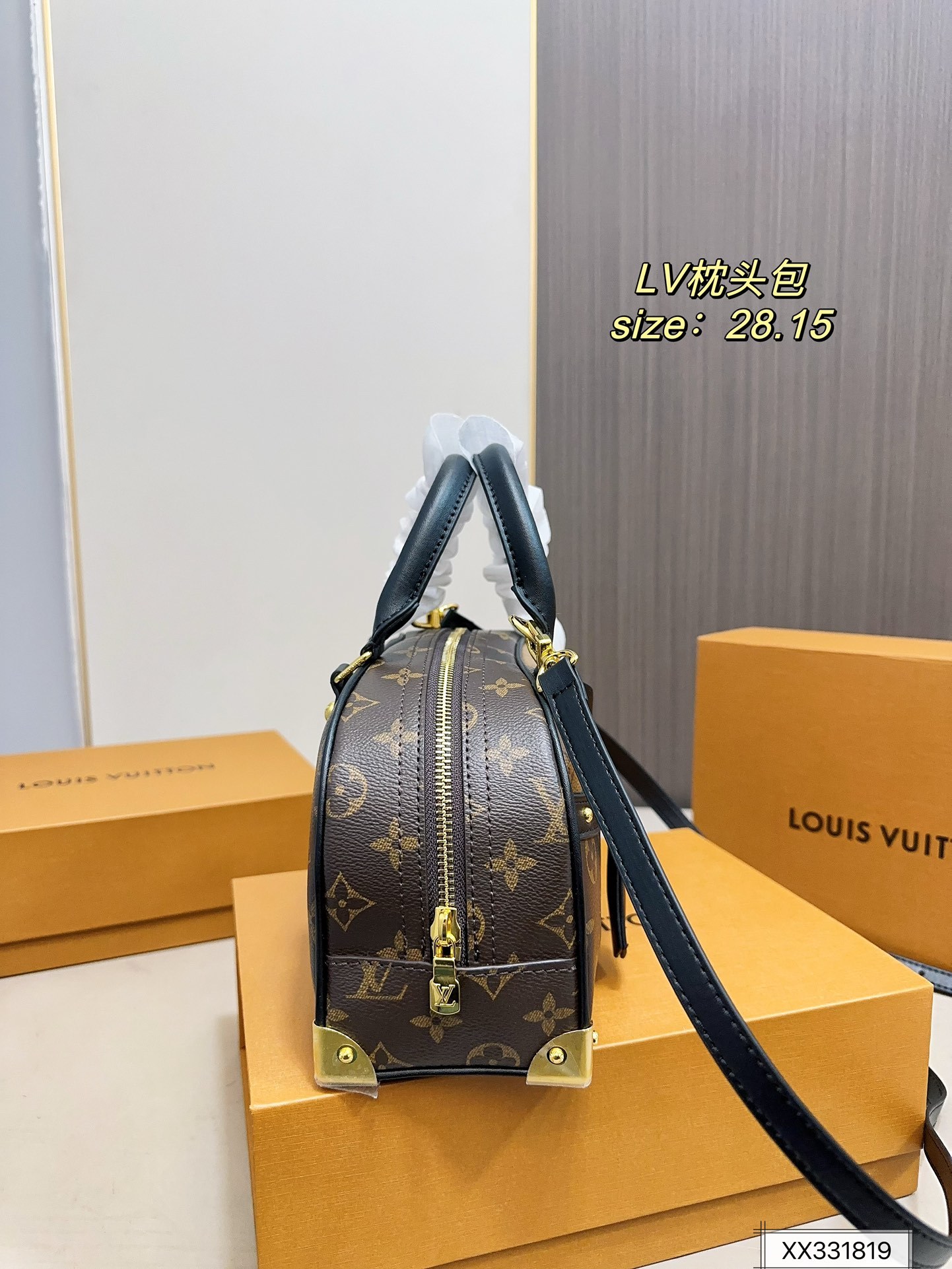 louis-new-arrival-bag-size-28-15-cm-8662