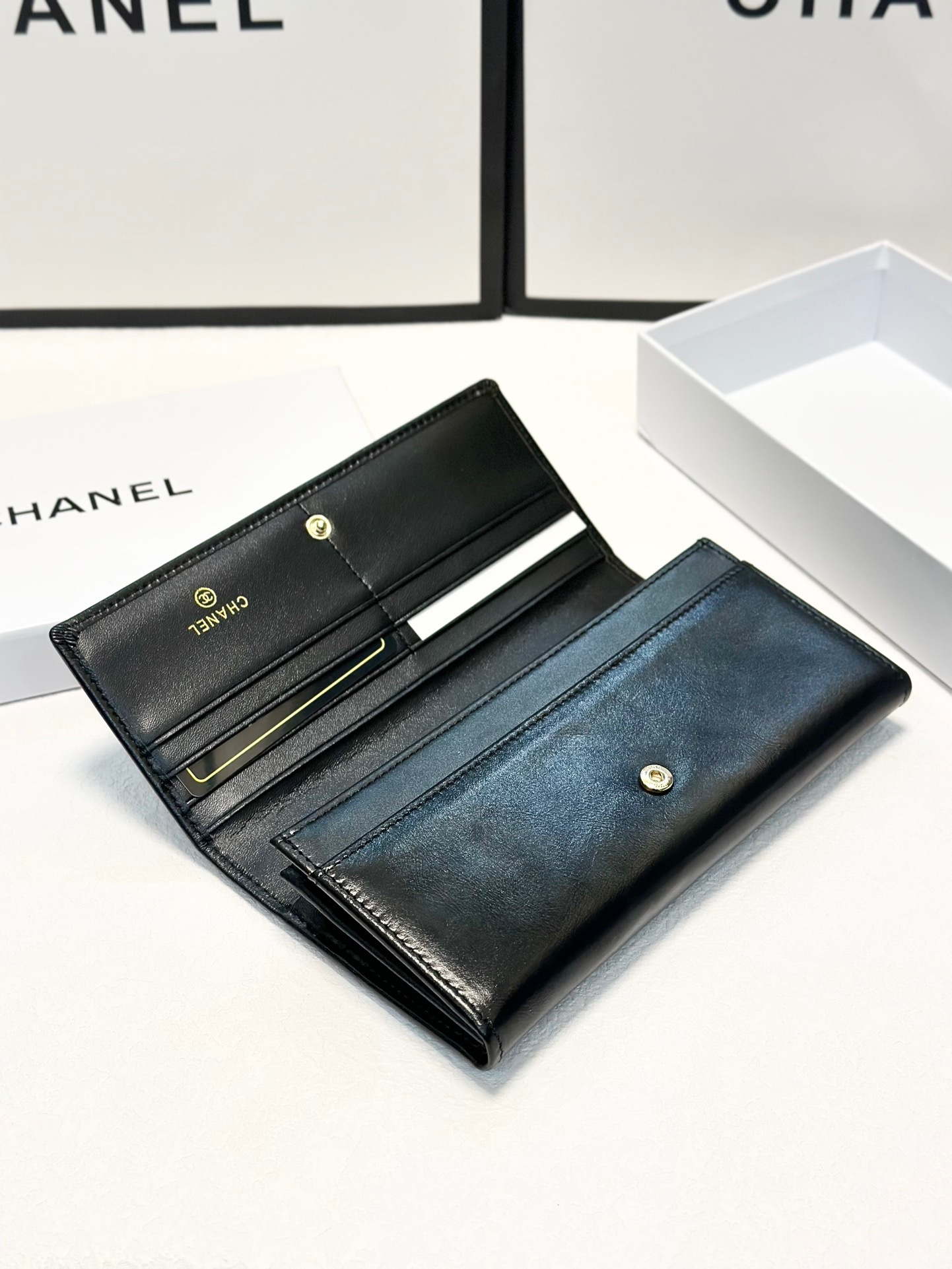 cc new arrival leather wallet size: 19*10 cm