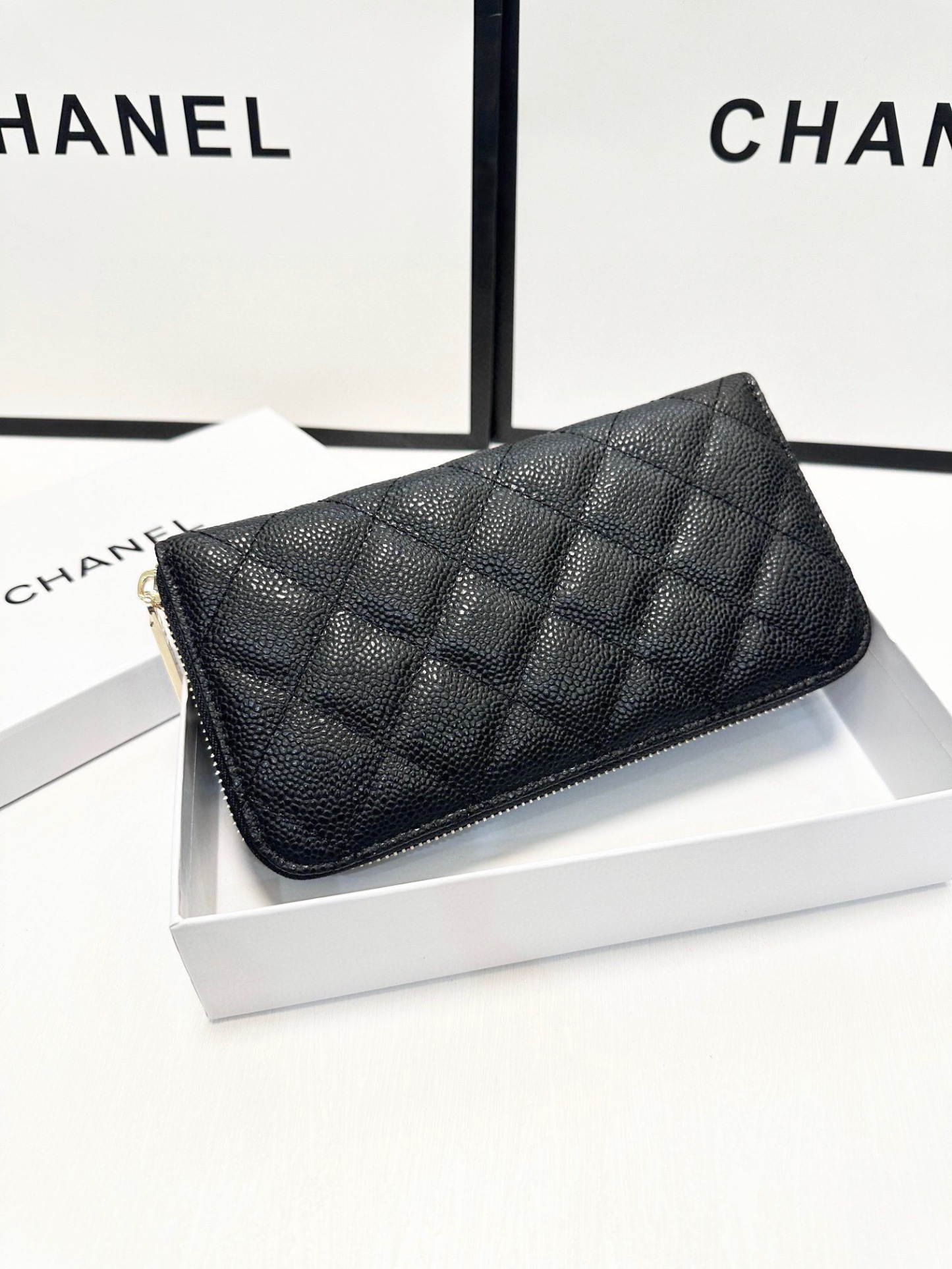 cc new arrival caviar wallet size: 19*10 cm