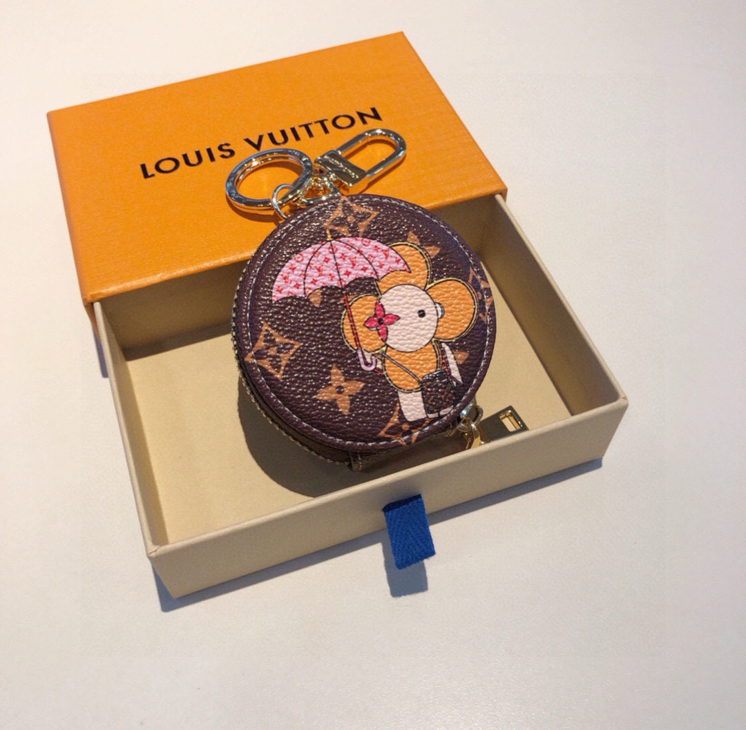 louis-new-arrival-coin-earphone-bag-2546