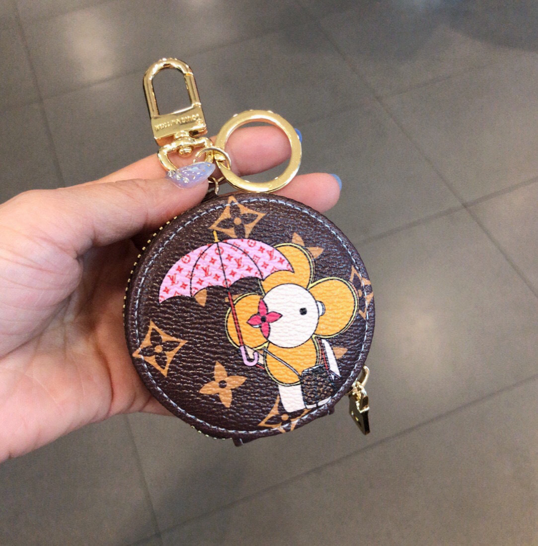 louis-new-arrival-coin-earphone-bag-2546