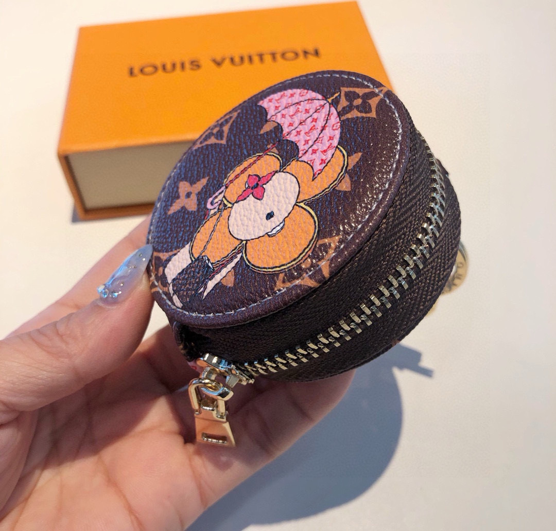 louis-new-arrival-coin-earphone-bag-2546
