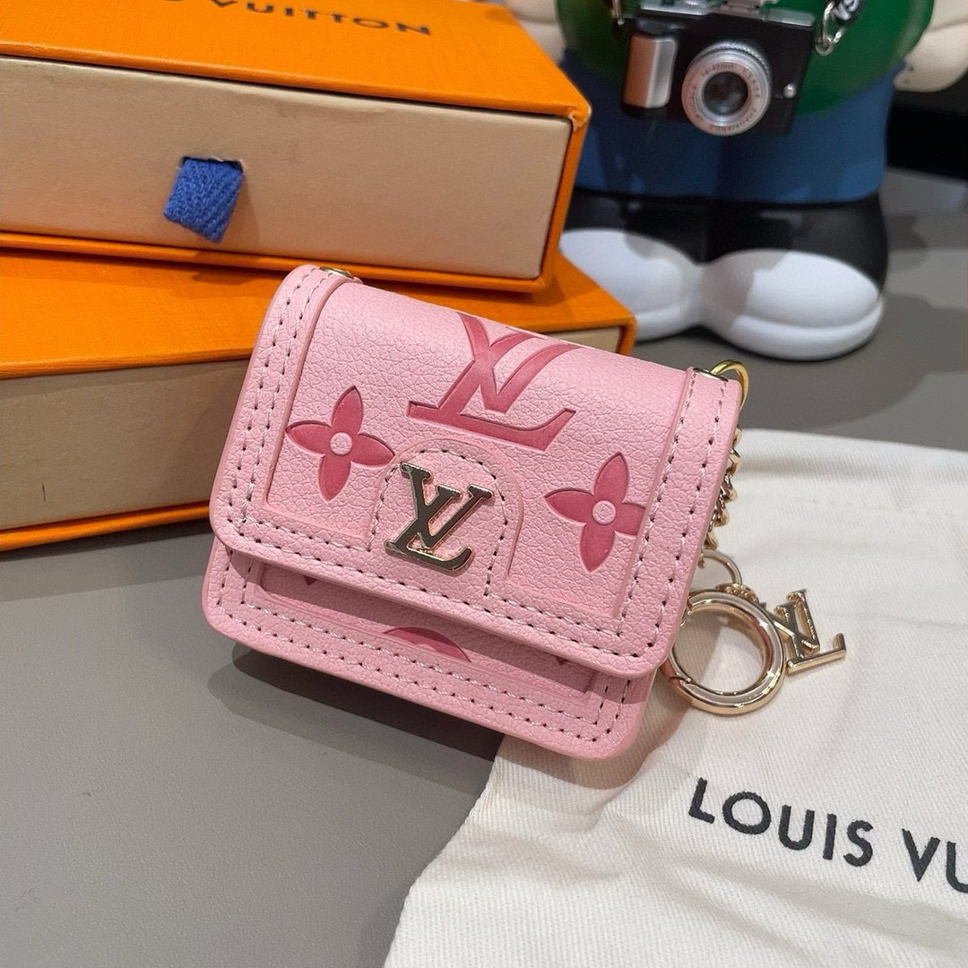 louis-new-arrival-coin-earphone-bag-wallet-002-6696