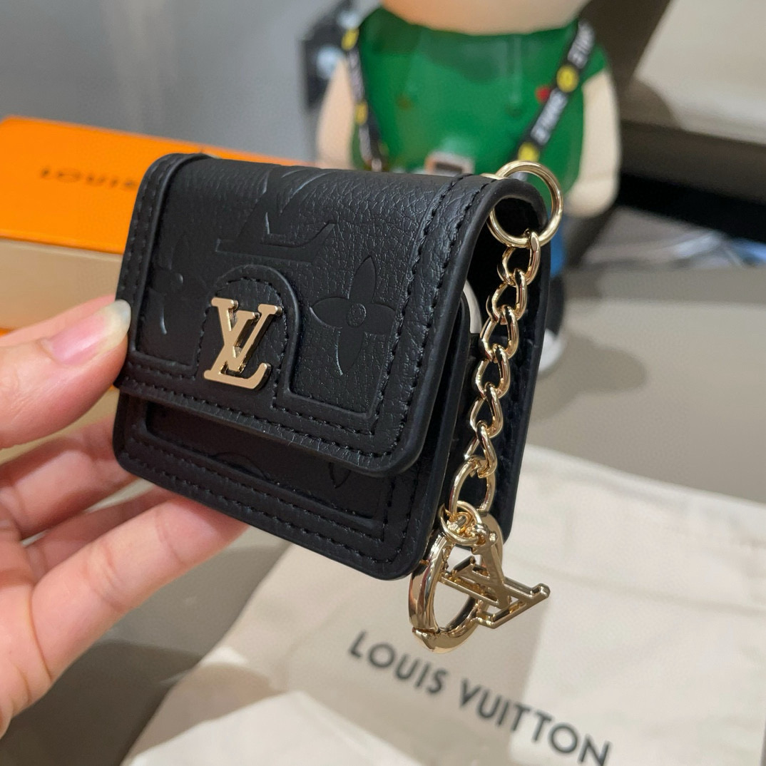 louis-new-arrival-coin-earphone-bag-wallet-002-6696