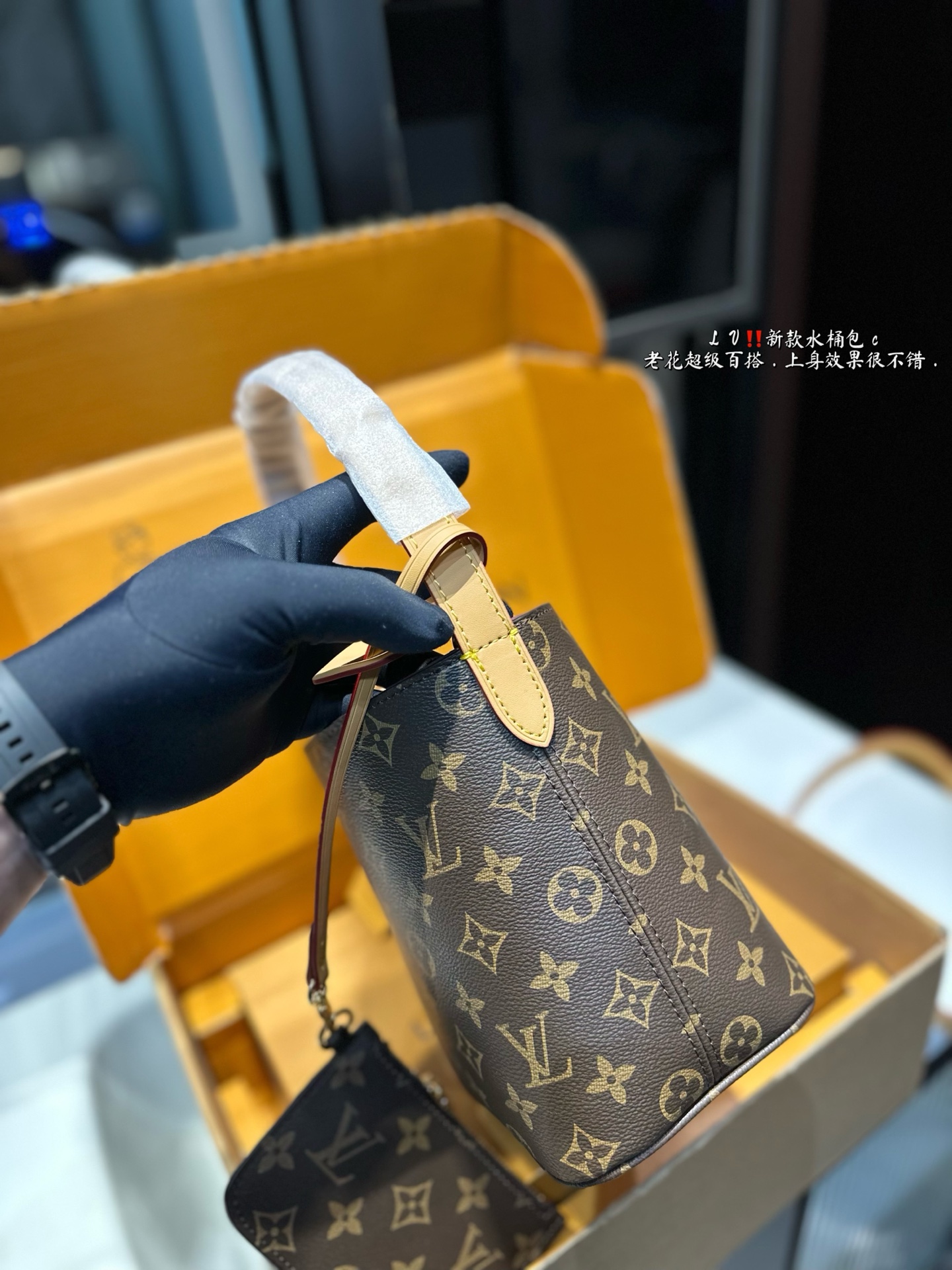 Louis new arrival ALL IN BB bucket bag size:17 * 18.5 cm