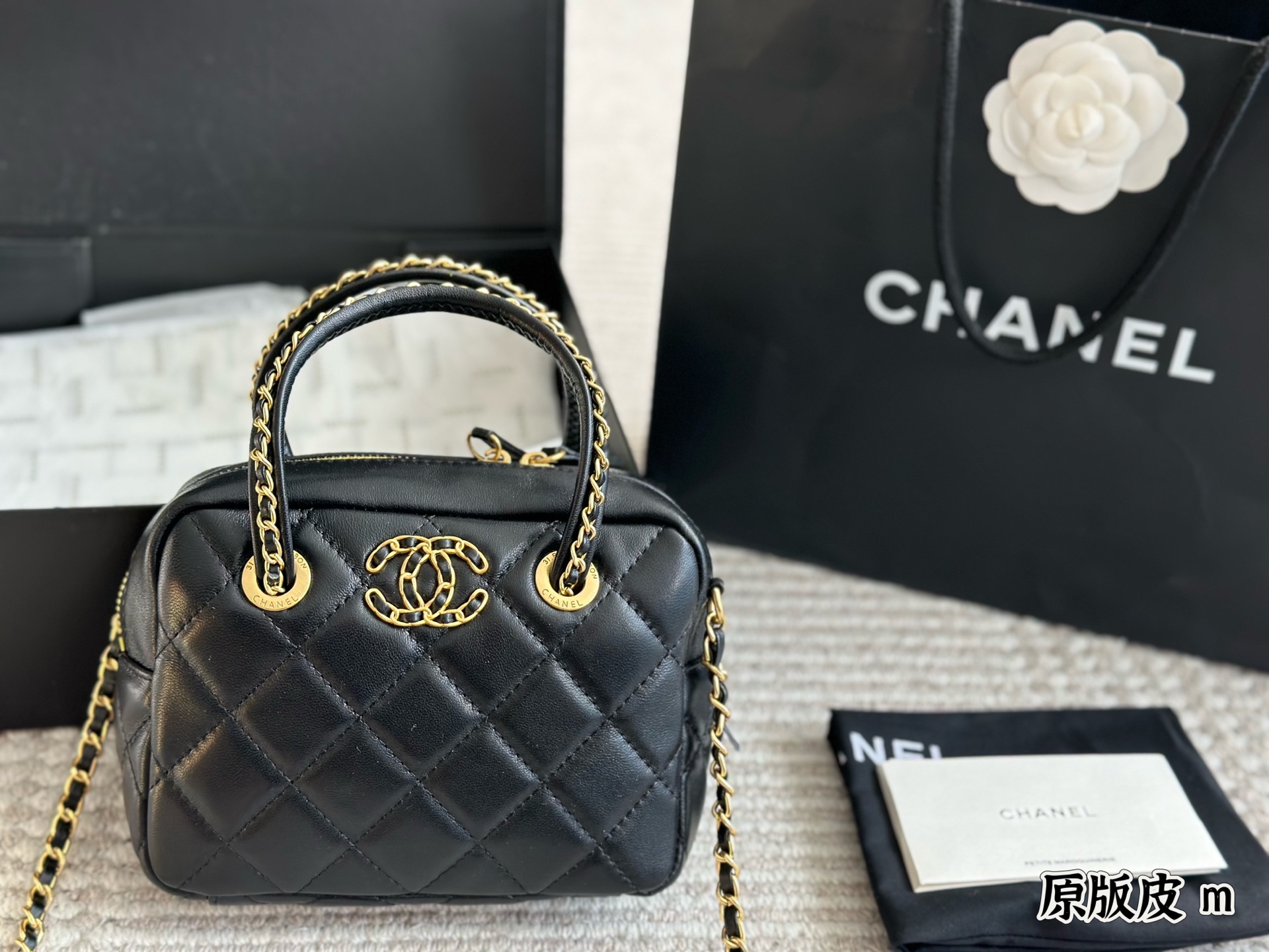 cc-new-arrival-leather-bag-size-18-cm-1935