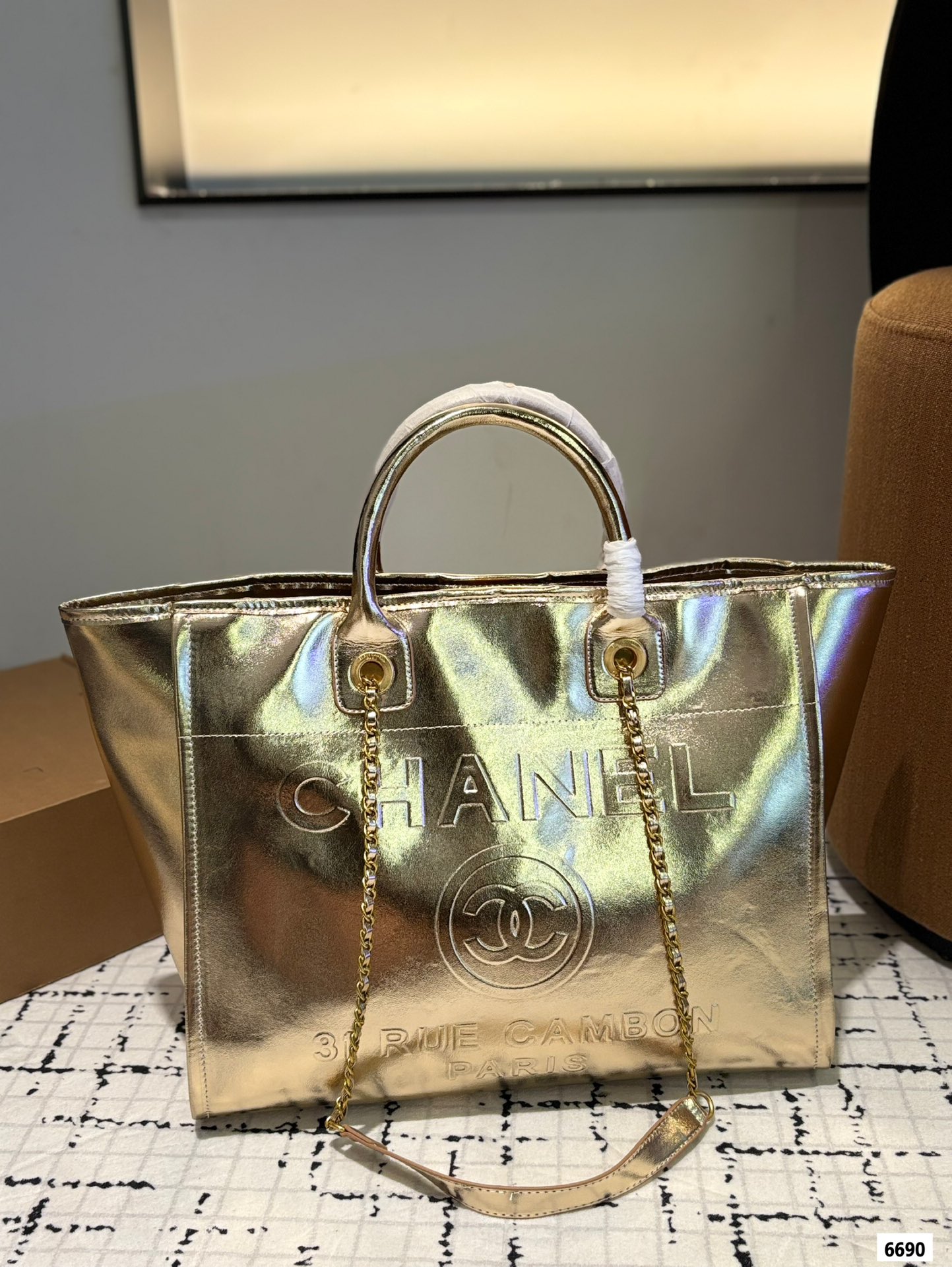 cc-new-arrival-tote-bag-gold-silver-size-36-30-cm-959
