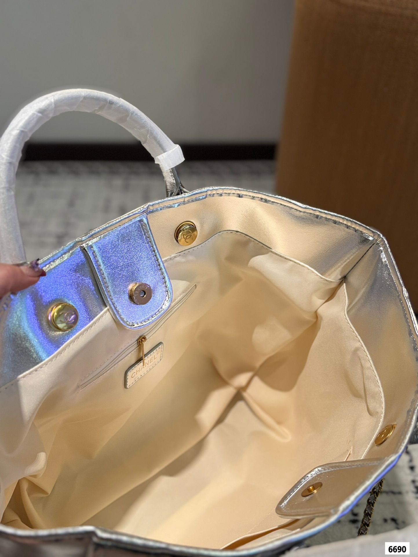 cc-new-arrival-tote-bag-gold-silver-size-36-30-cm-959