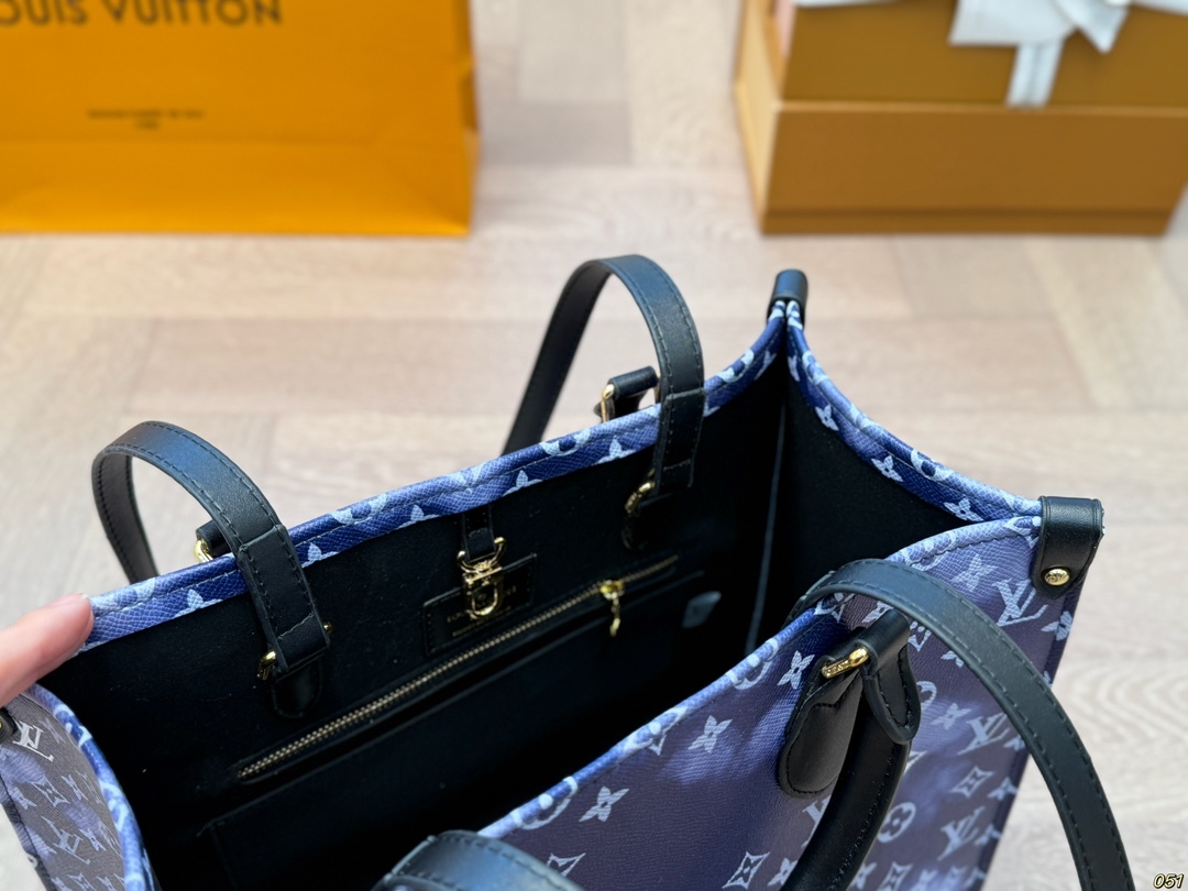 louis-new-arrival-onthego-tote-bag-size-32-26-cm-306