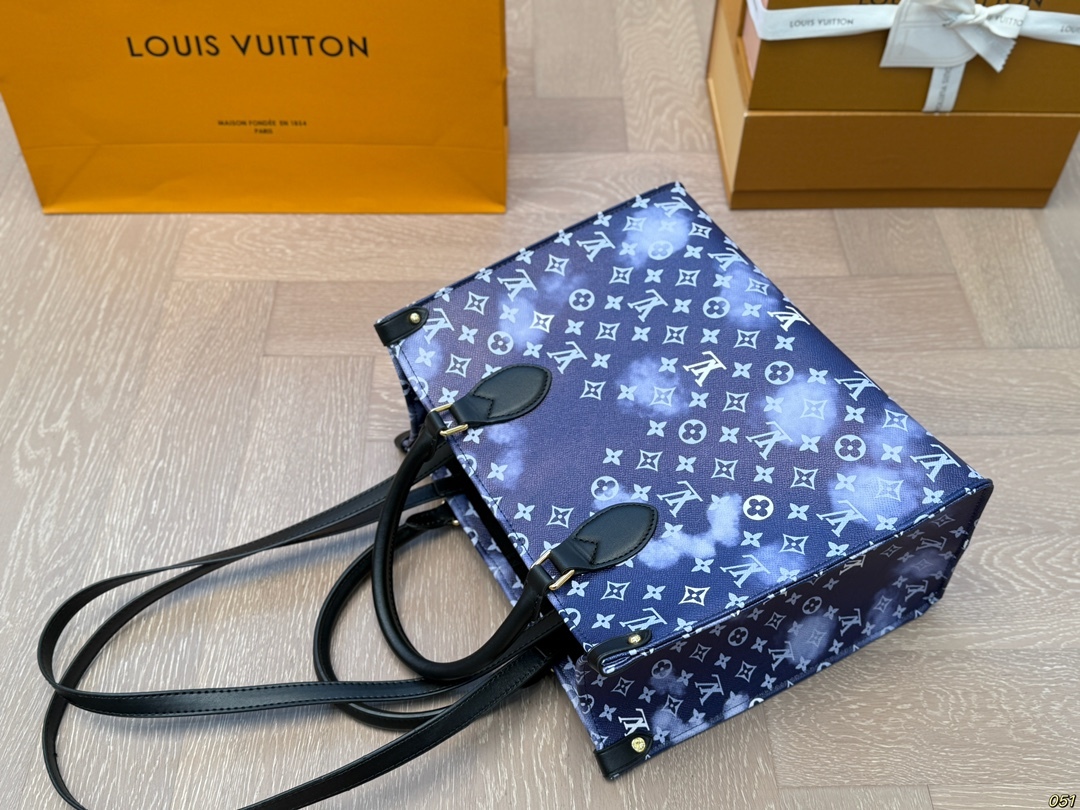 louis-new-arrival-onthego-tote-bag-size-32-26-cm-306