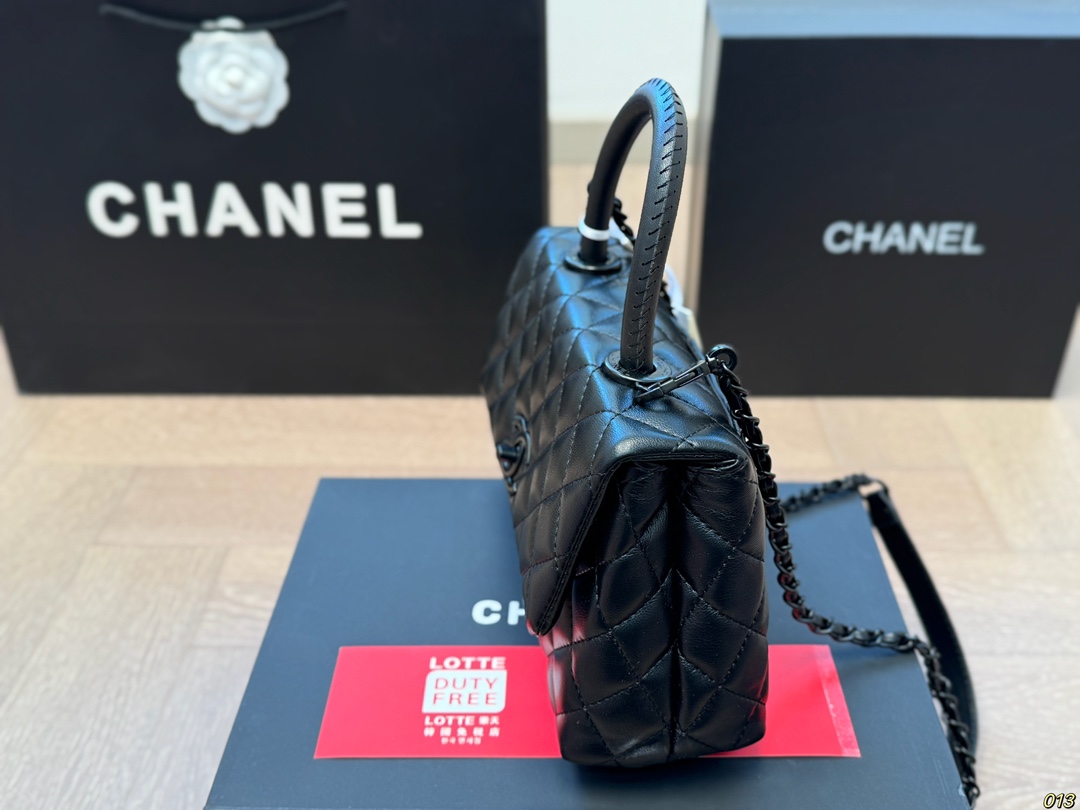 Cc new arrival Coco Handle bag size: 22*14 cm