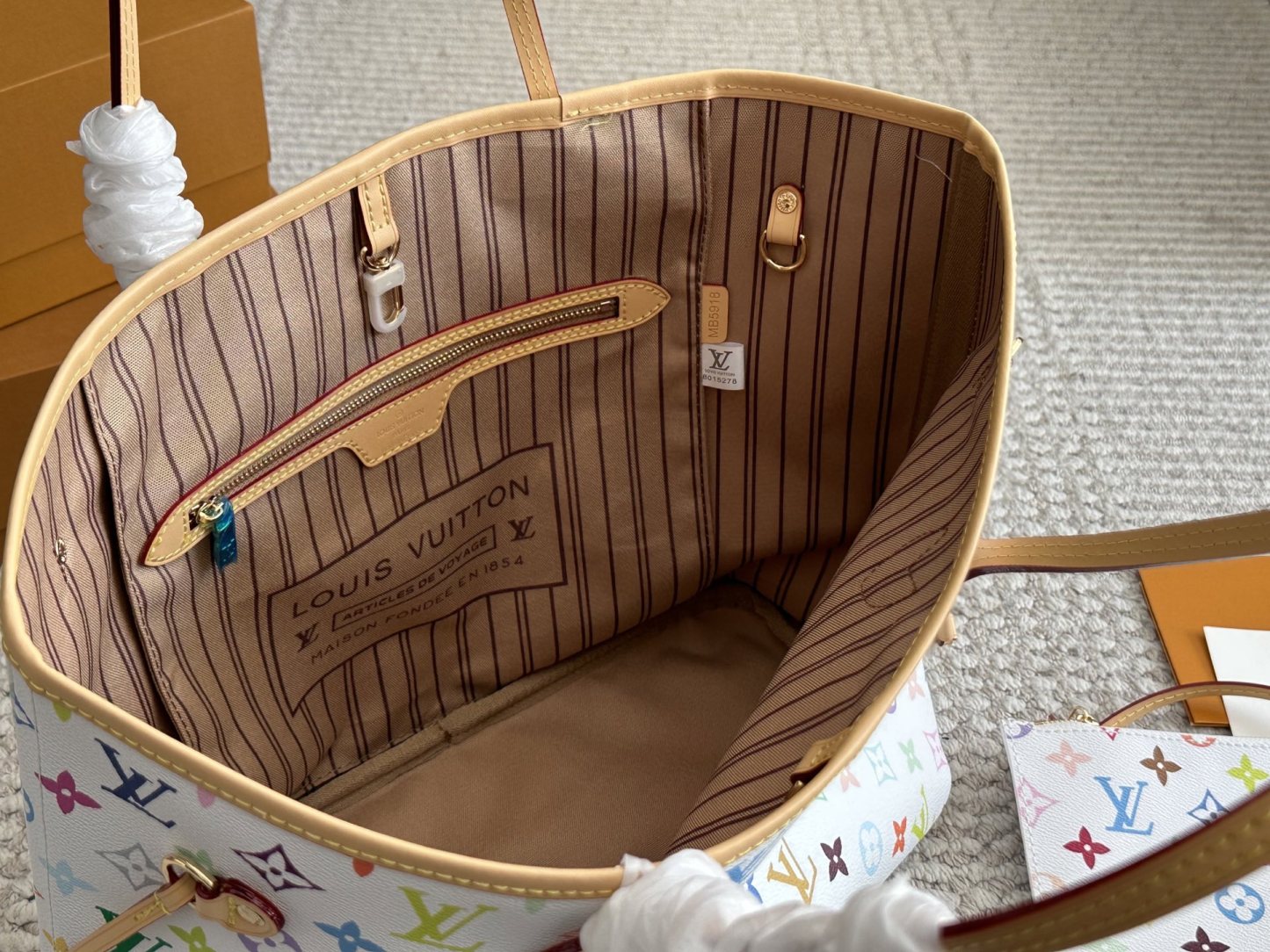 Louis new arrival neverfull N41605 bag size: 32*29*17 cm