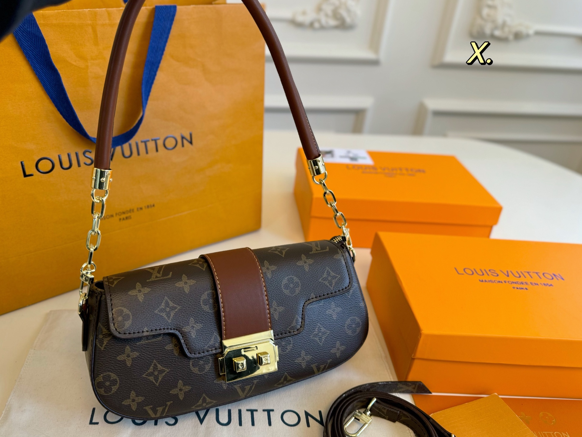 louis-new-arrival-hobo-bag-size-26-13-cm-4019