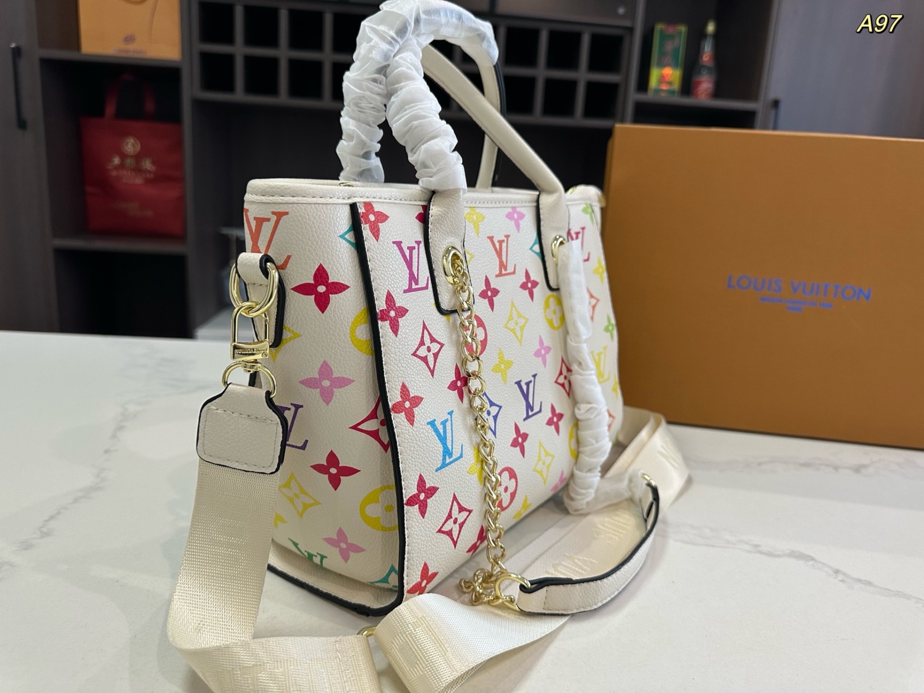 louis-new-arrival-tote-bag-size-26-22cm-cm-9029