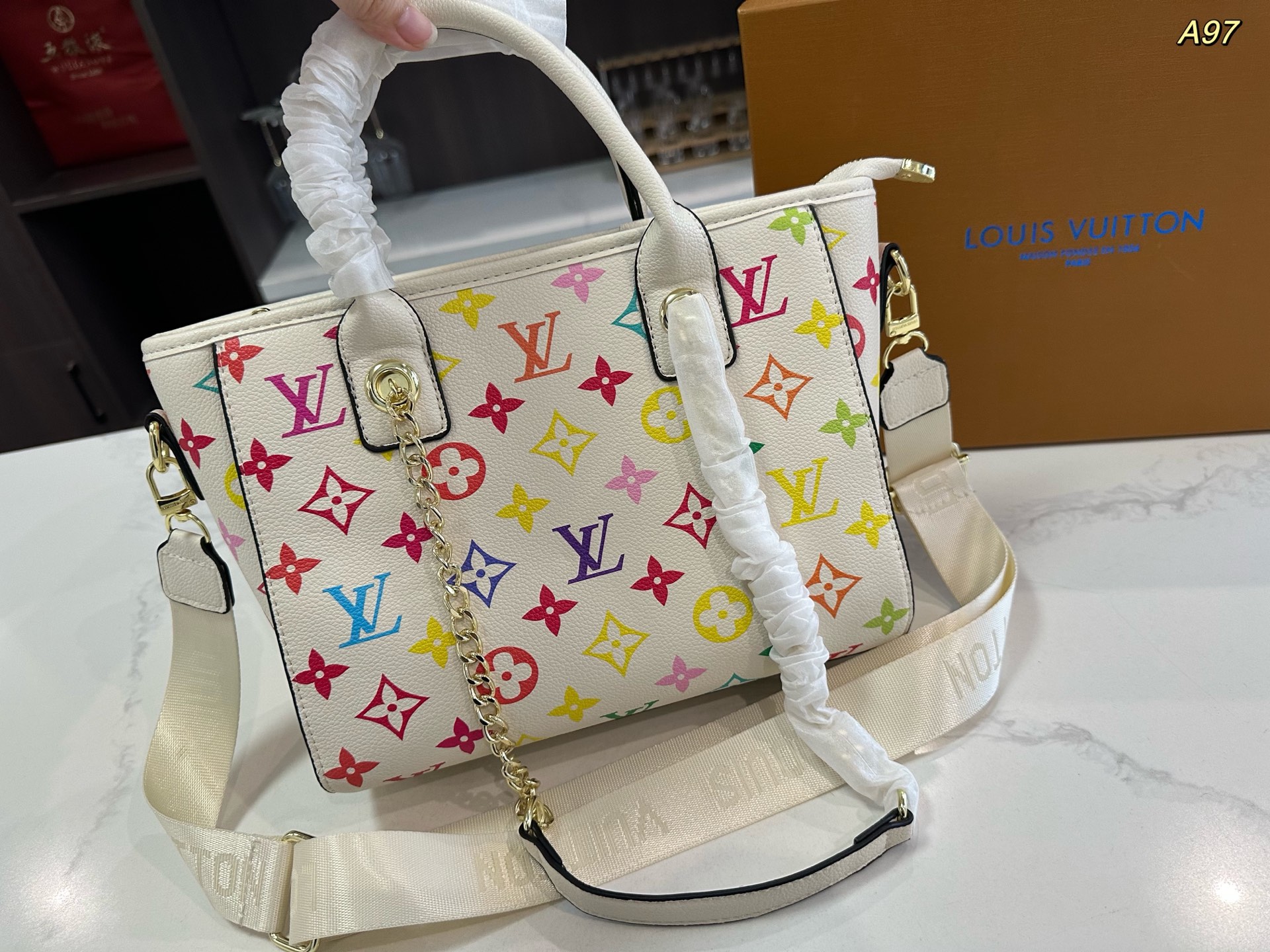 louis-new-arrival-tote-bag-size-26-22cm-cm-9029