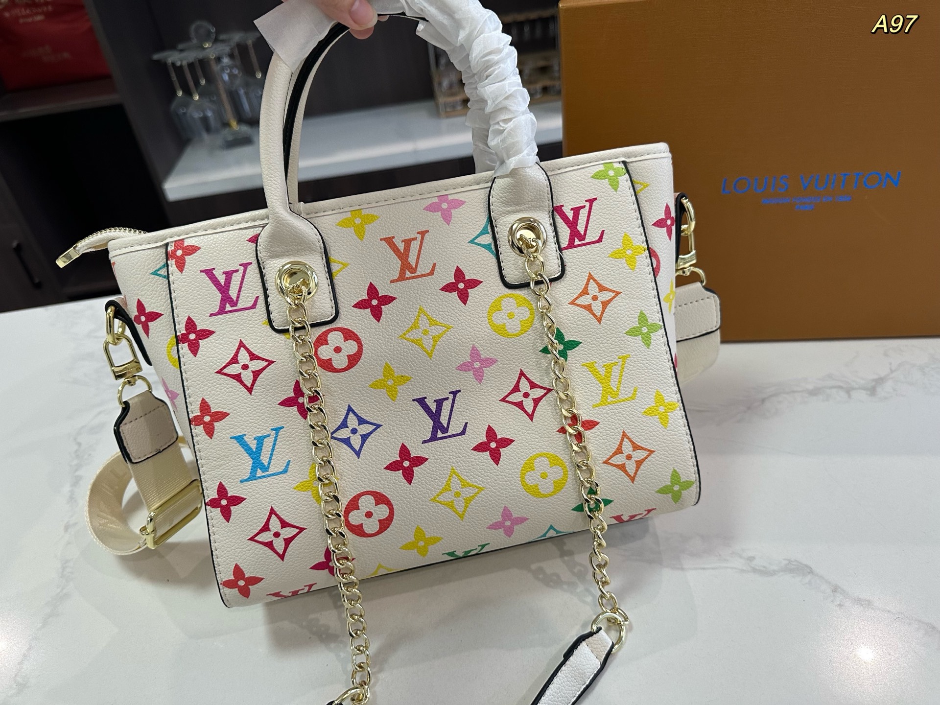 louis-new-arrival-tote-bag-size-26-22cm-cm-9029