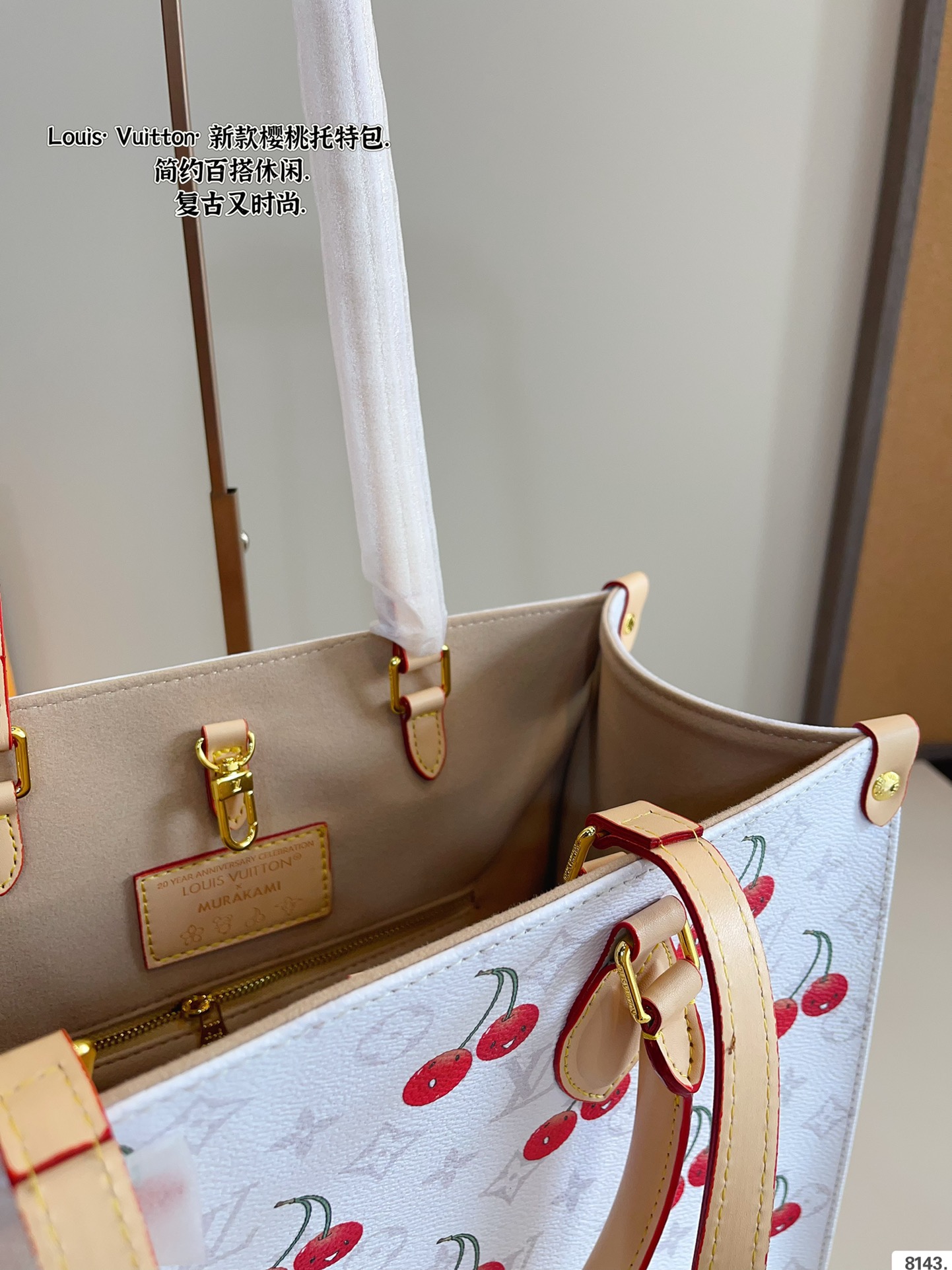 Louis new arrival ONTHEGO tote bag size:35*16*30cm