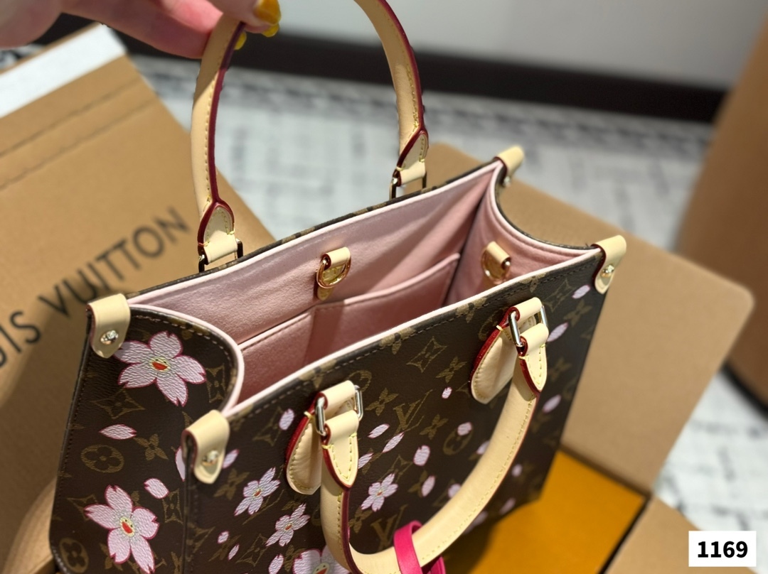 Louis new arrival flower onthego tote bag size:25 cm