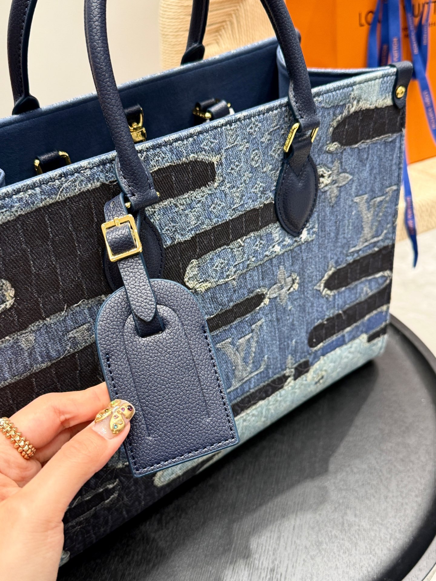 Louis new arrival onthego tote bag size:35 * 28cm