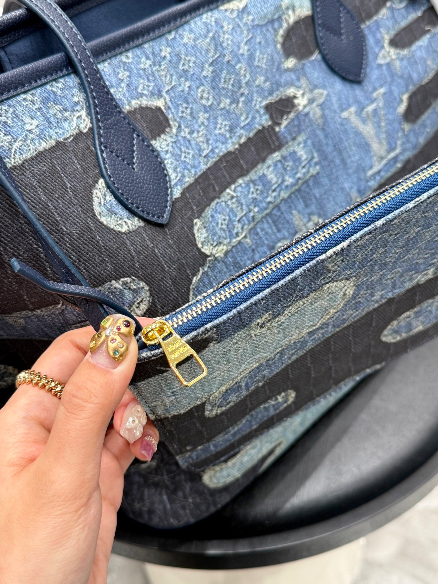 Louis new arrival neverfull tote bag size:33*29 cm