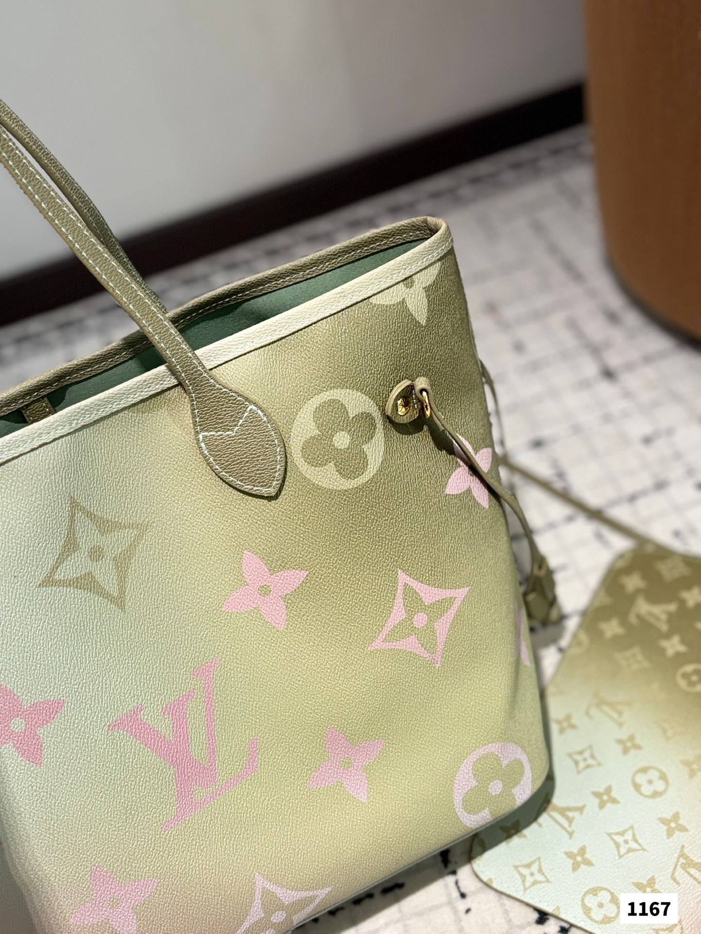 louis-new-arrival-neverfull-tote-bag-size-33-29-cm-2318