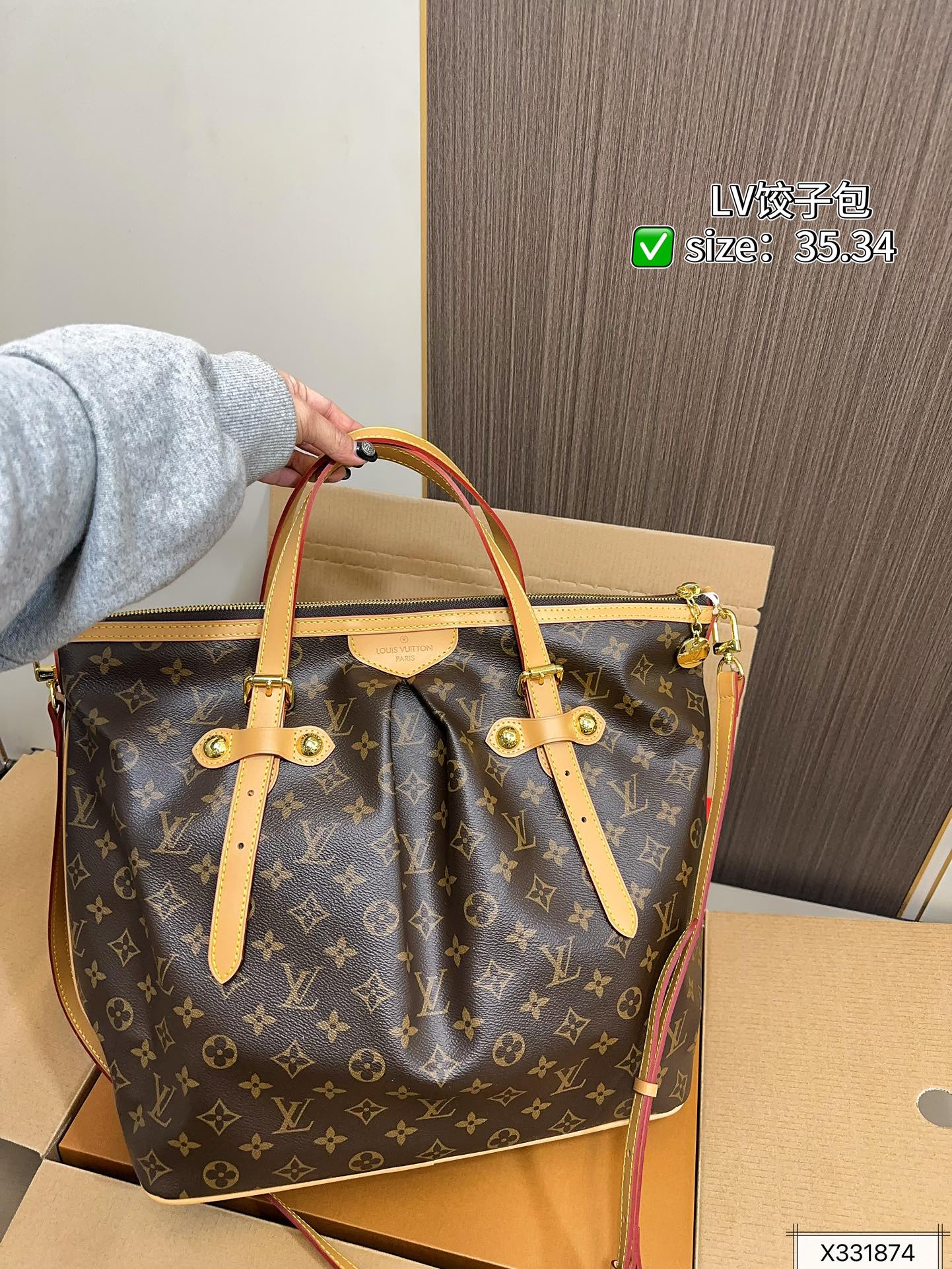 louis-new-arrival-vintage-tote-bag-006-5282