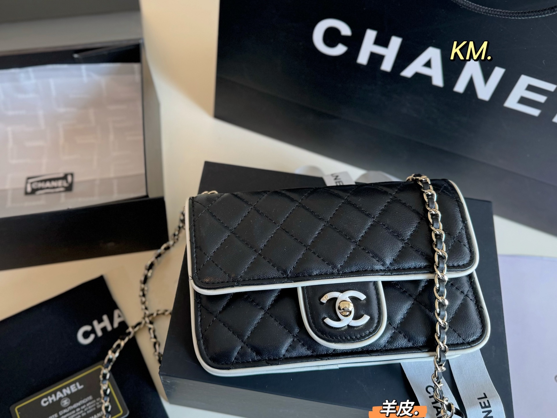 cc-new-arrival-25p-woc-chain-bag-size-20-13-cm-7135