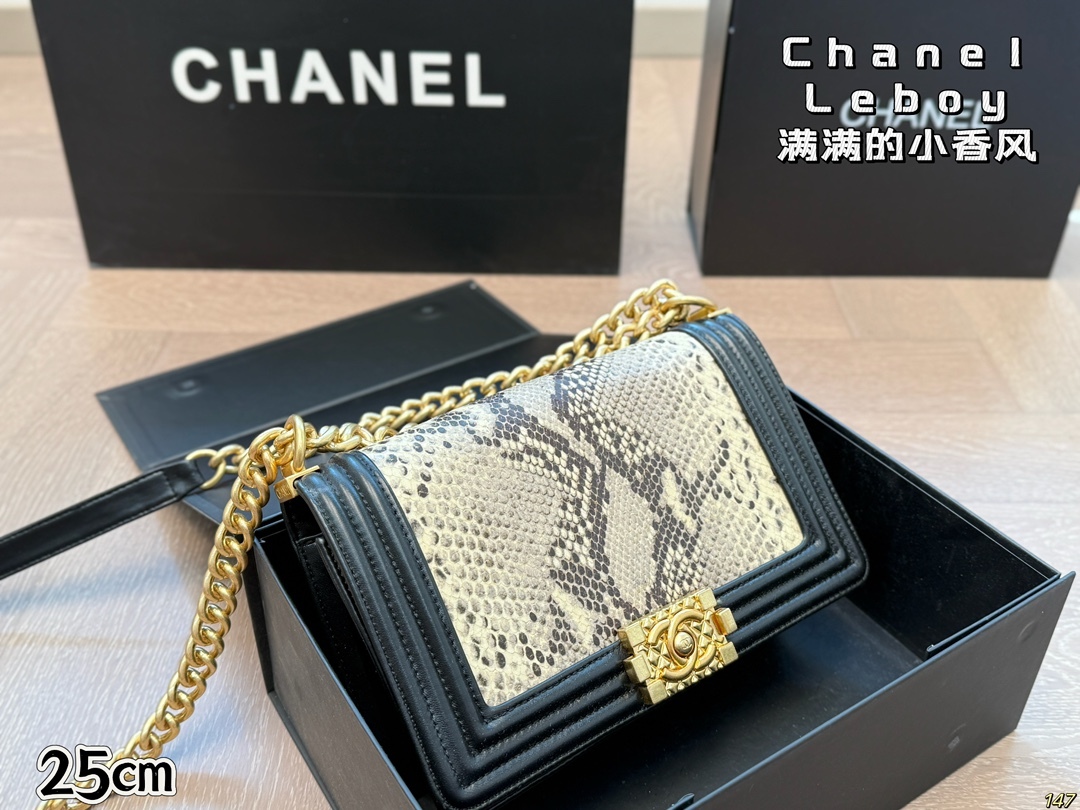 cc-new-arrival-chain-leboy-bag-size-25-14-cm-6319