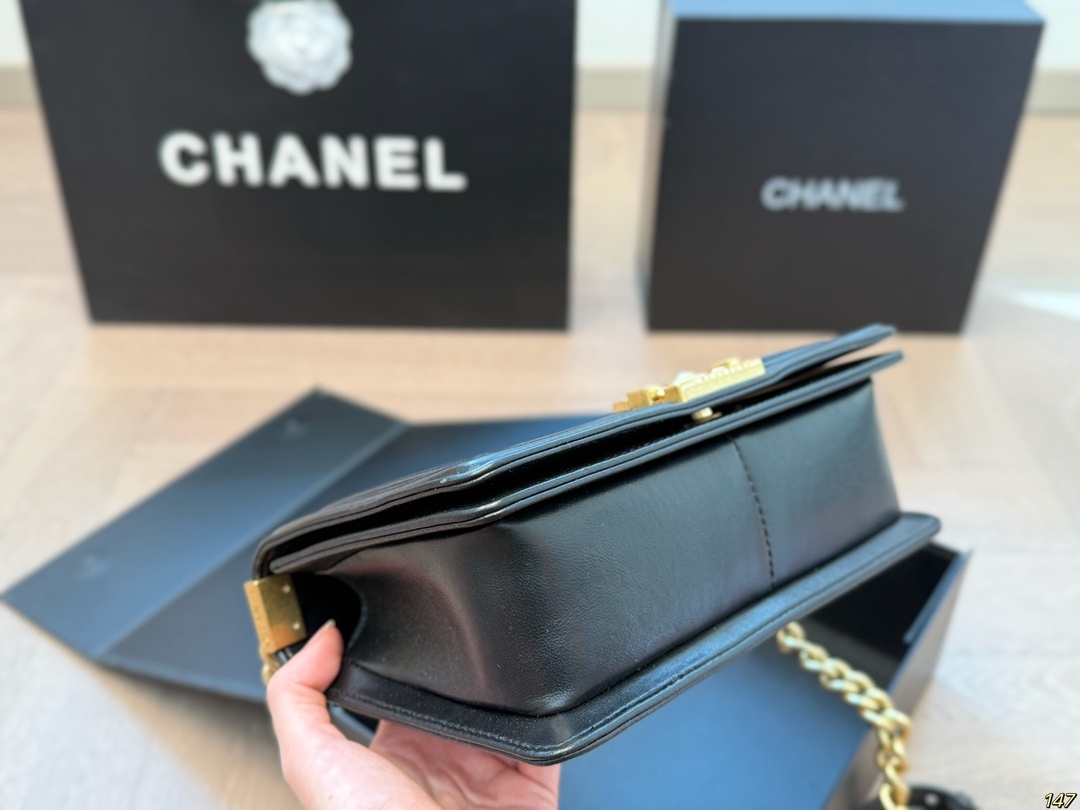 cc-new-arrival-chain-leboy-bag-size-25-14-cm-6319