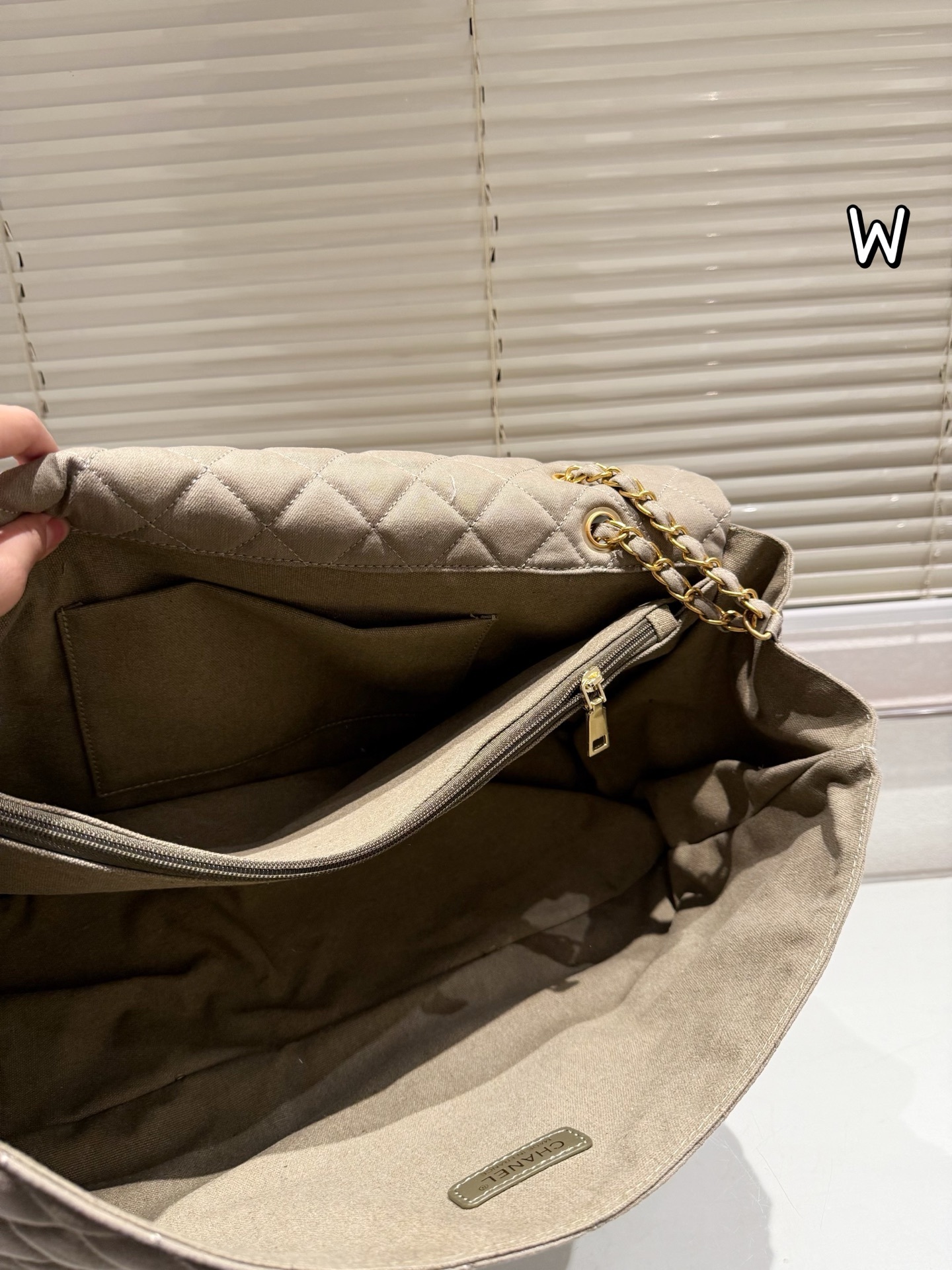 Cc new arrival vintage hobo chain bag size: 45*30 cm