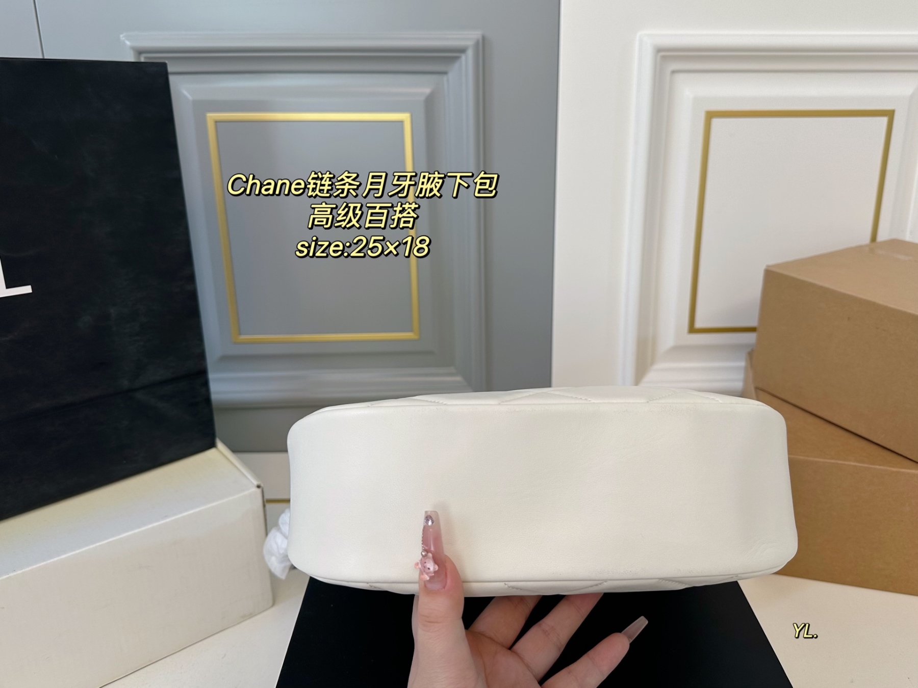 cc-new-arrival-chain-hobo-bag-size-25-18-cm-9830