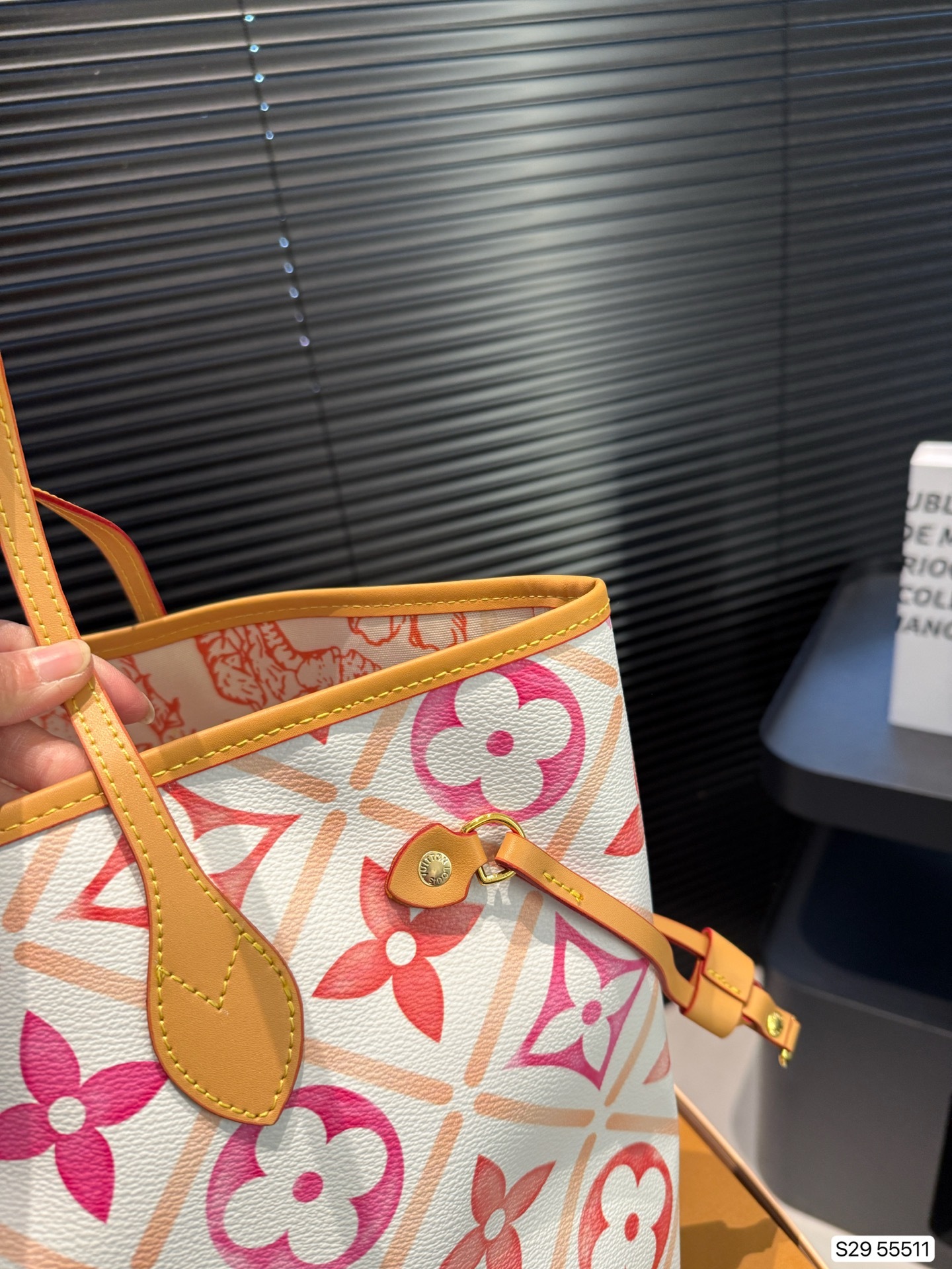 louis-new-arrival-neverfull-tote-bag-size-32-29-cm-6398