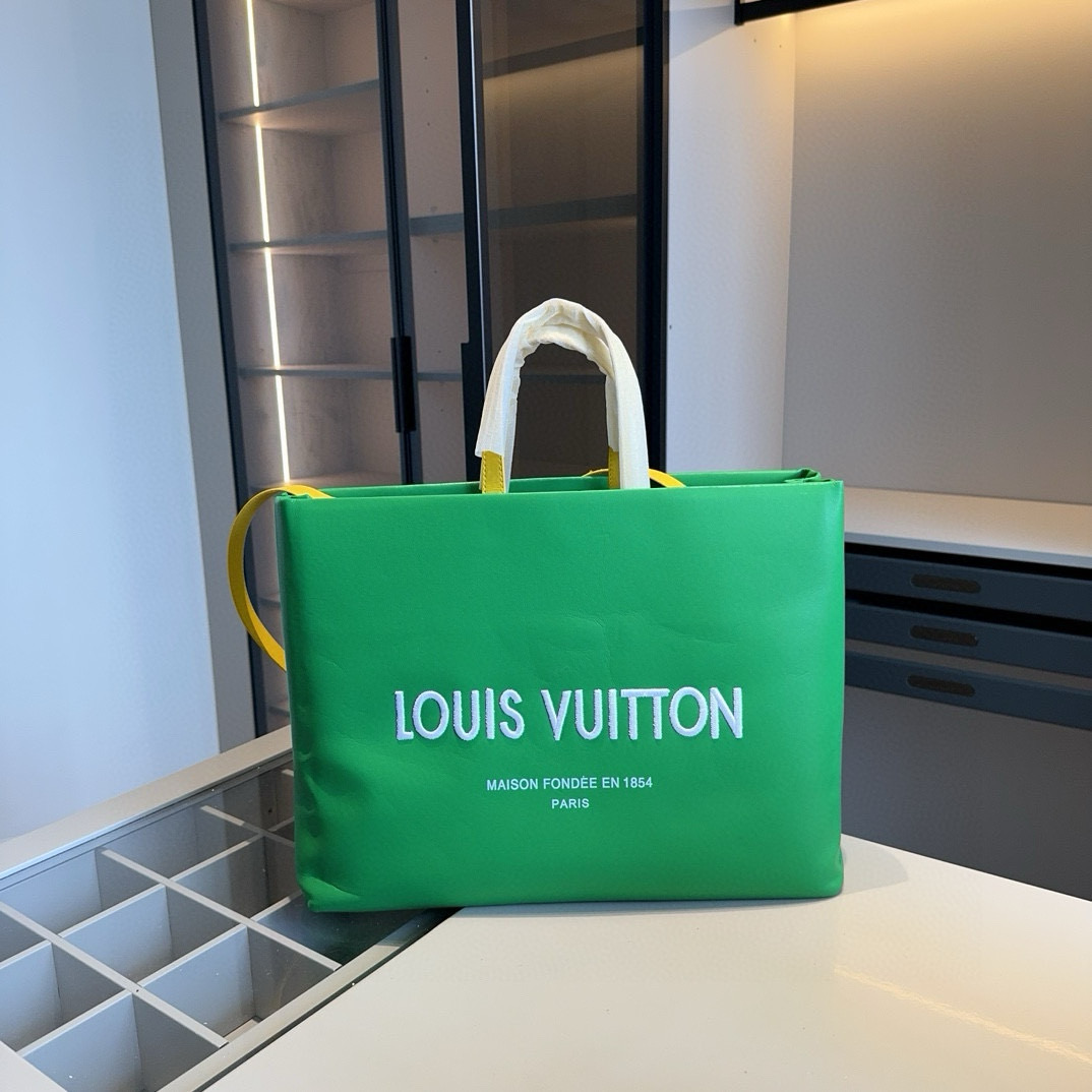 louis-new-arrival-sopper-tote-bag-1841