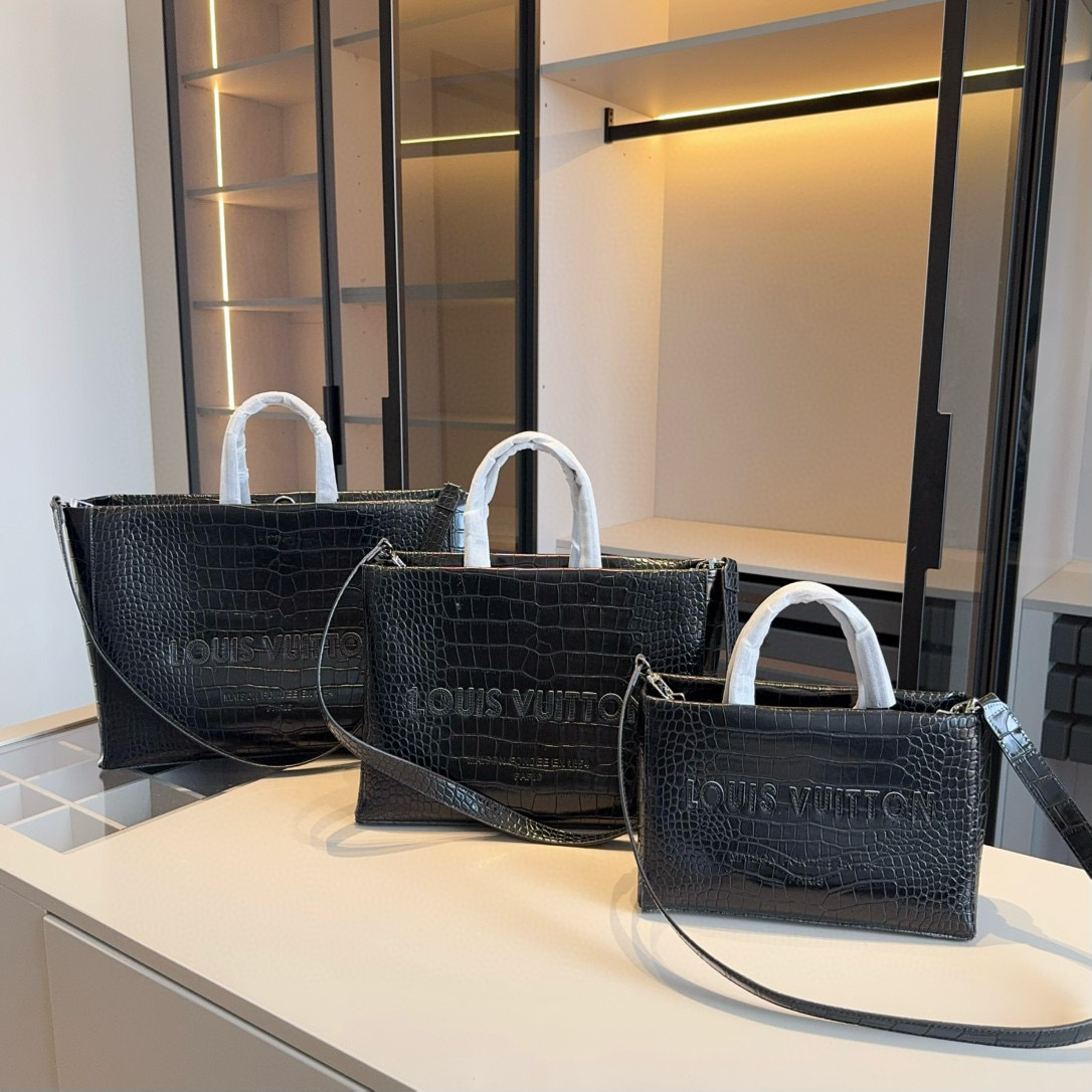 louis-new-arrival-sopper-tote-bag-1841