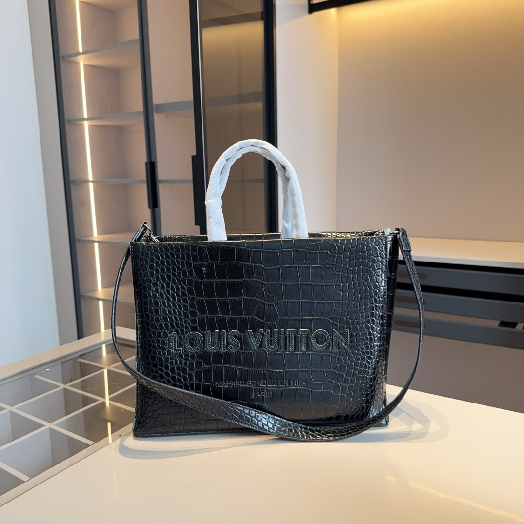 louis-new-arrival-sopper-tote-bag-1841