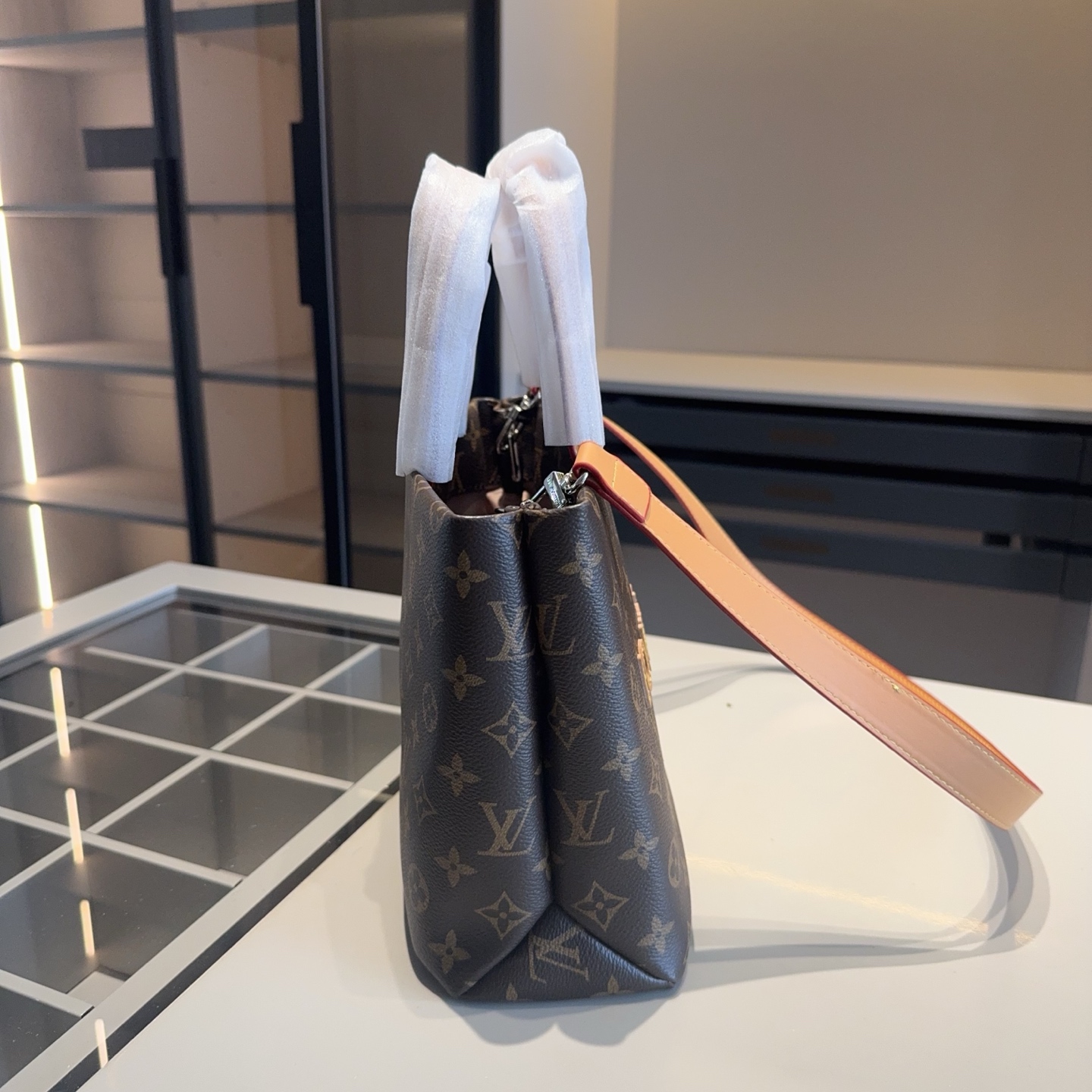 louis-new-arrival-sopper-tote-bag-1841