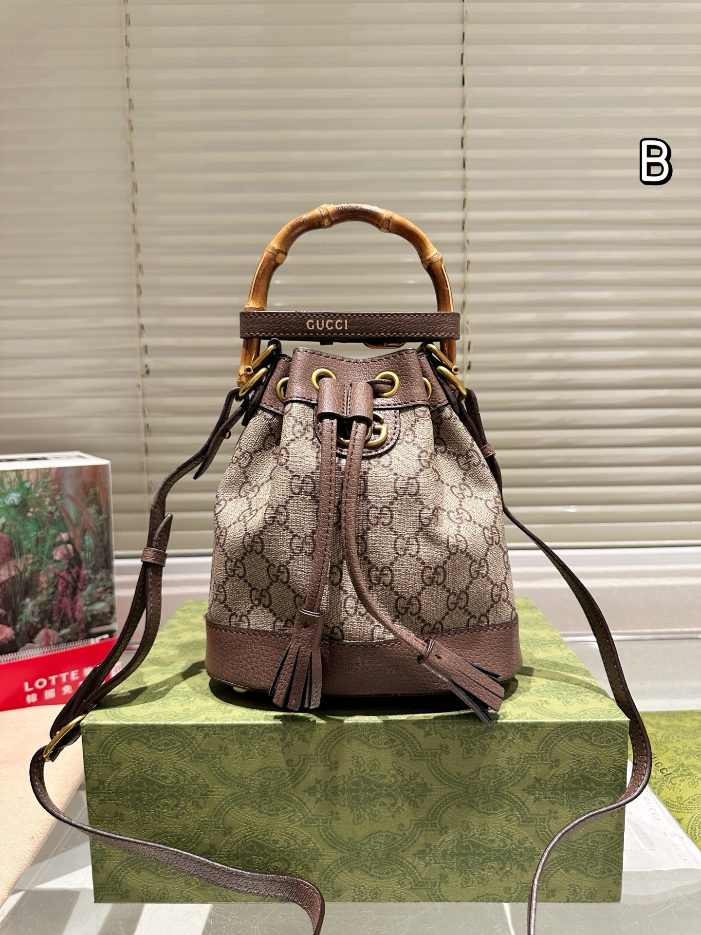 gg-new-arrival-bamboo-bucket-bag-size-19-12-cm-2362