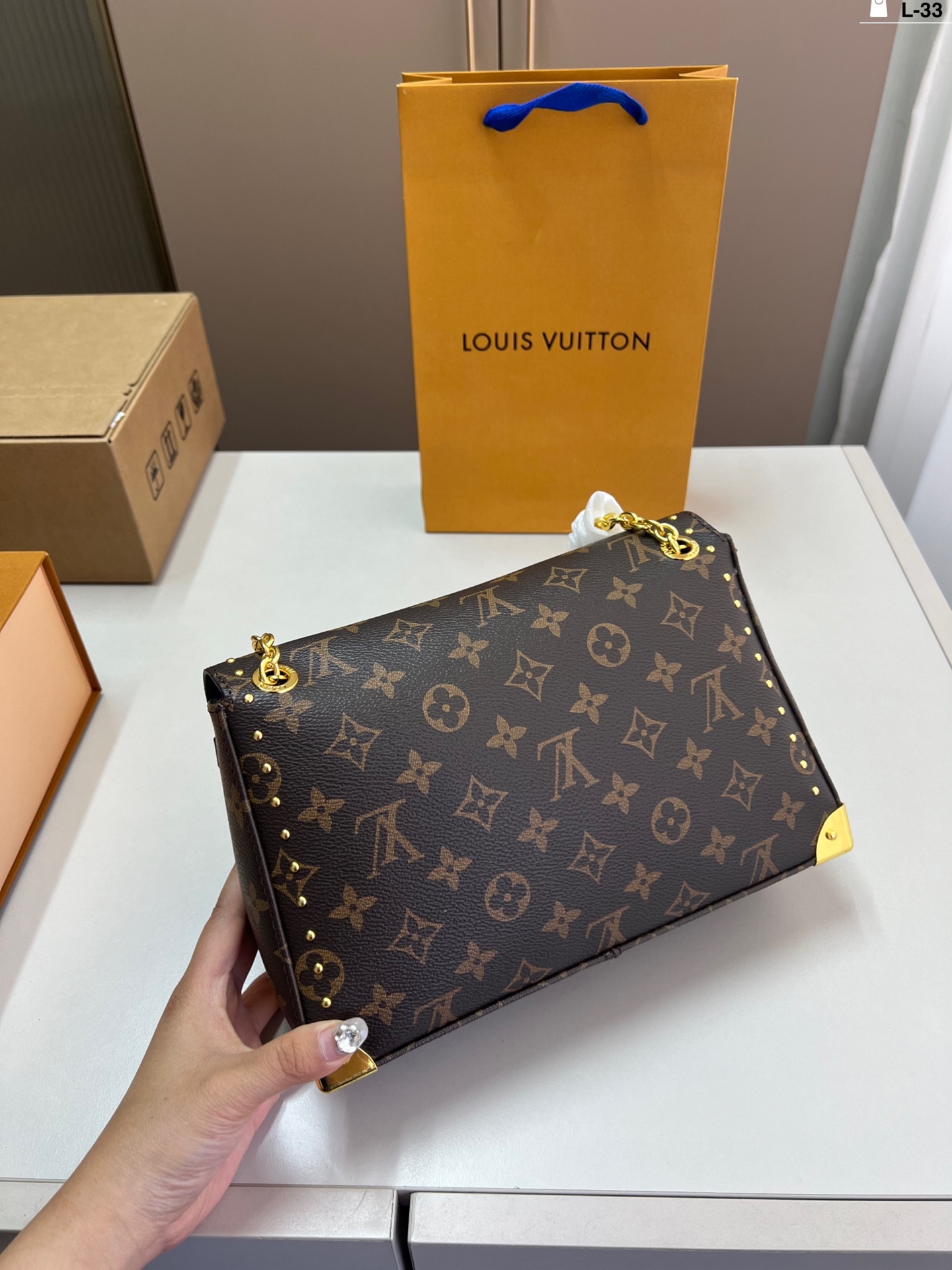 louis-new-arrival-trunkie-bag-size-26-15-cm-2326