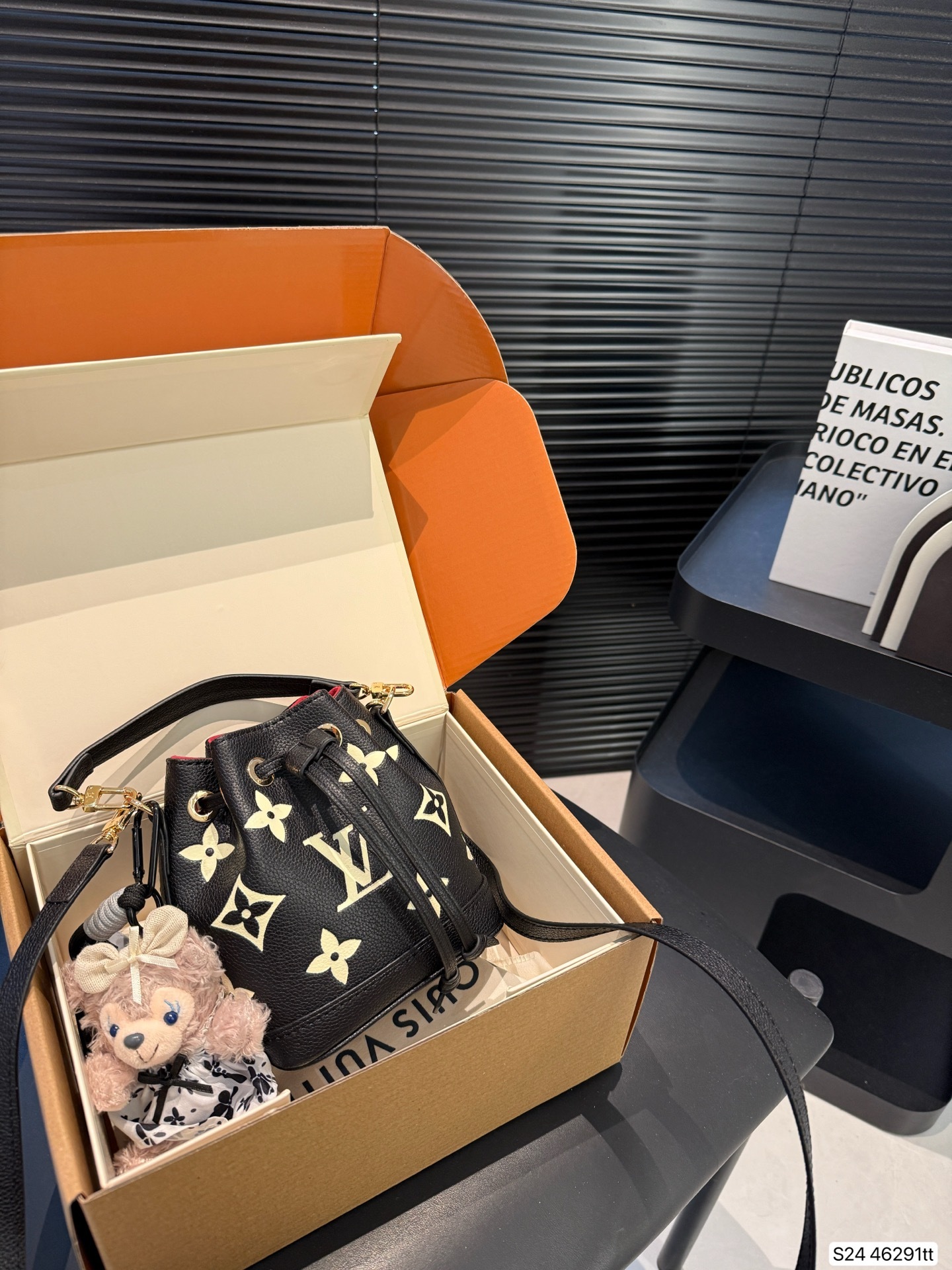 Louis new arrival bucket bag 46291 size: 13*15 cm