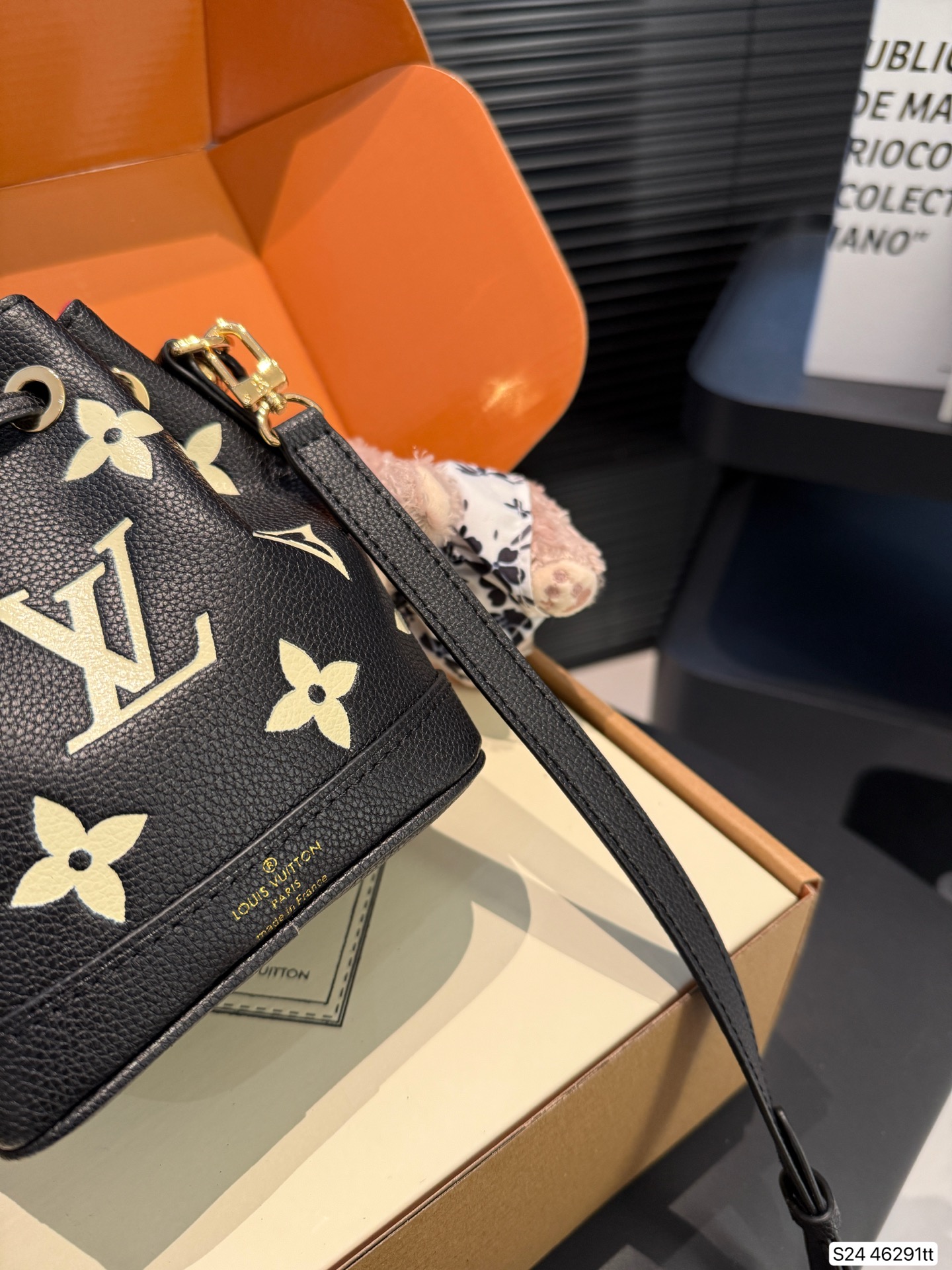 Louis new arrival bucket bag 46291 size: 13*15 cm