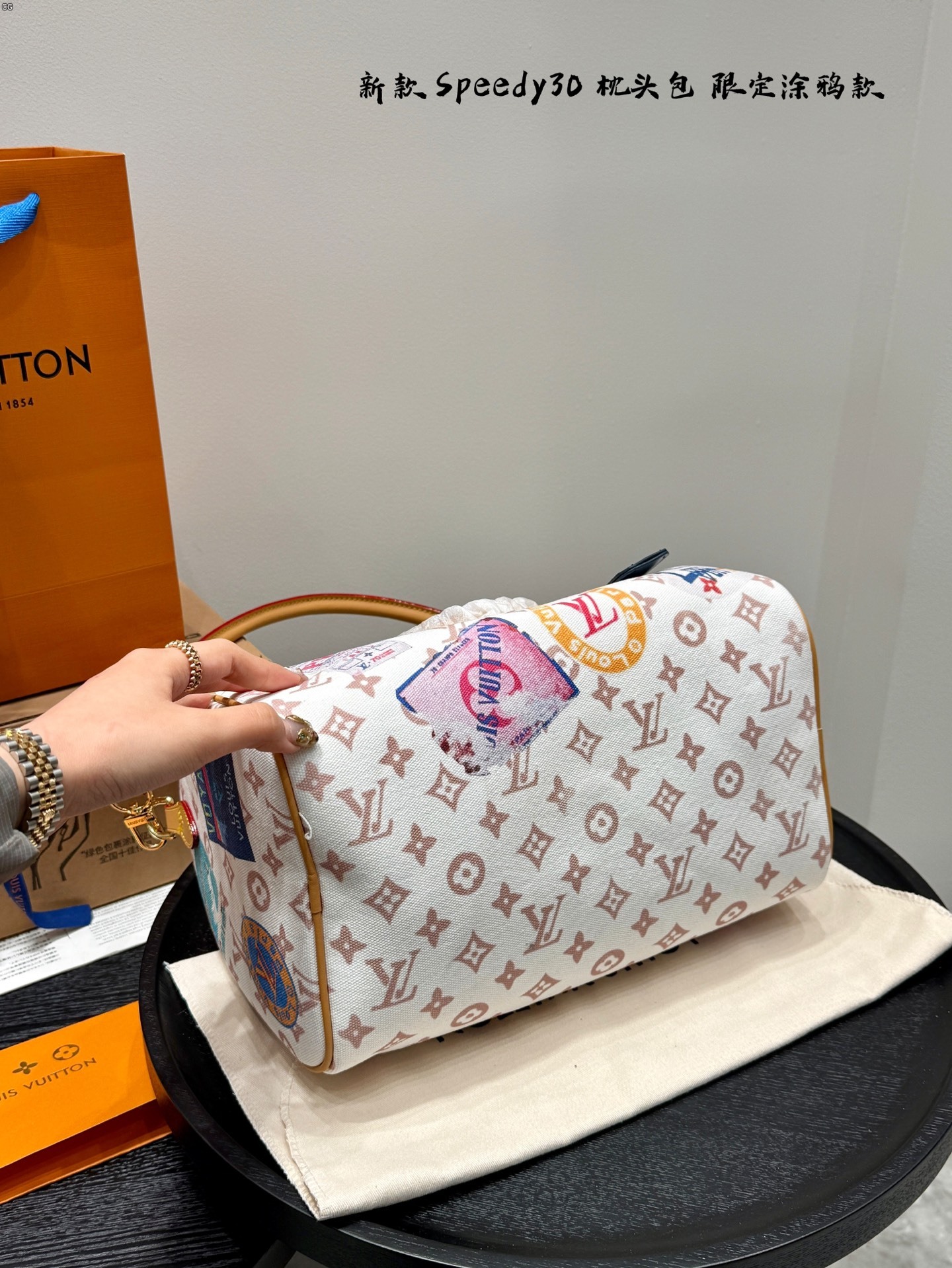 Louis new arrival speedy 30 bag size: 30 cm