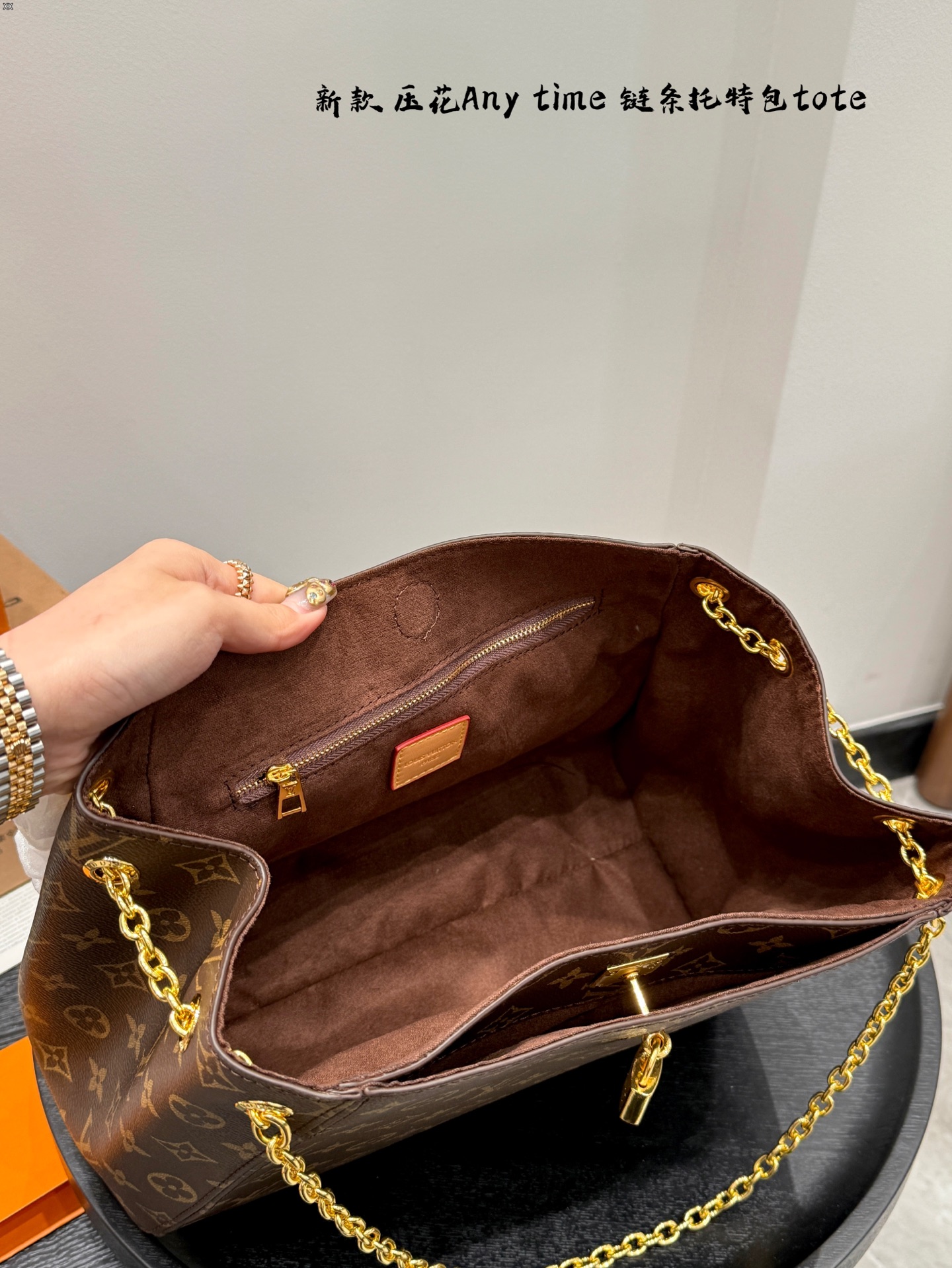 Louis new arrival Any time tote bag size:31*24cm