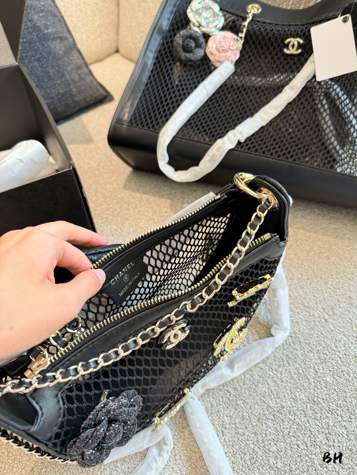 Cc new arrival hobo bag 013 size: 20cm