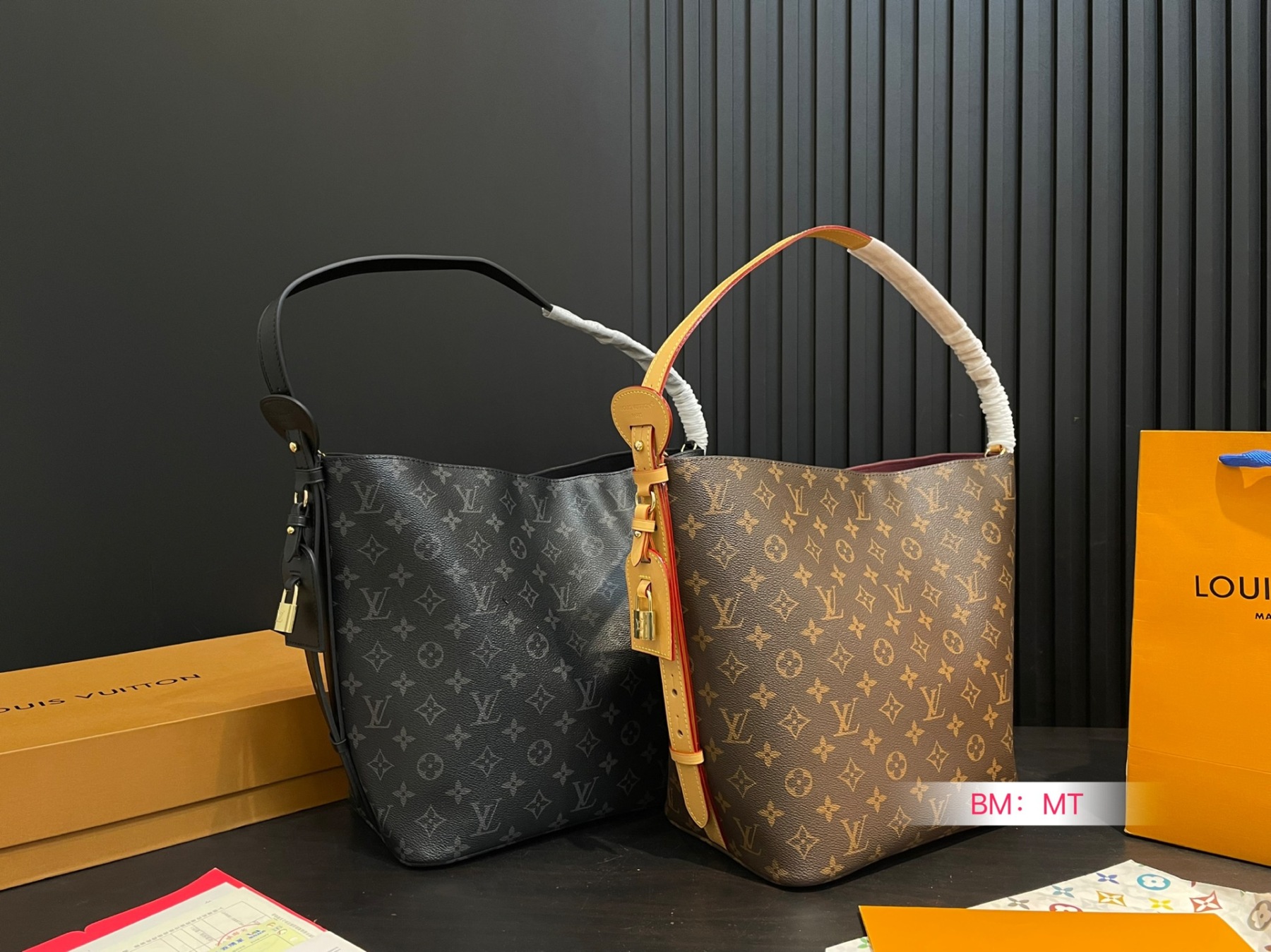 louis-new-arrival-all-in-bb-hobo-bag-size-26-30-cm-5437